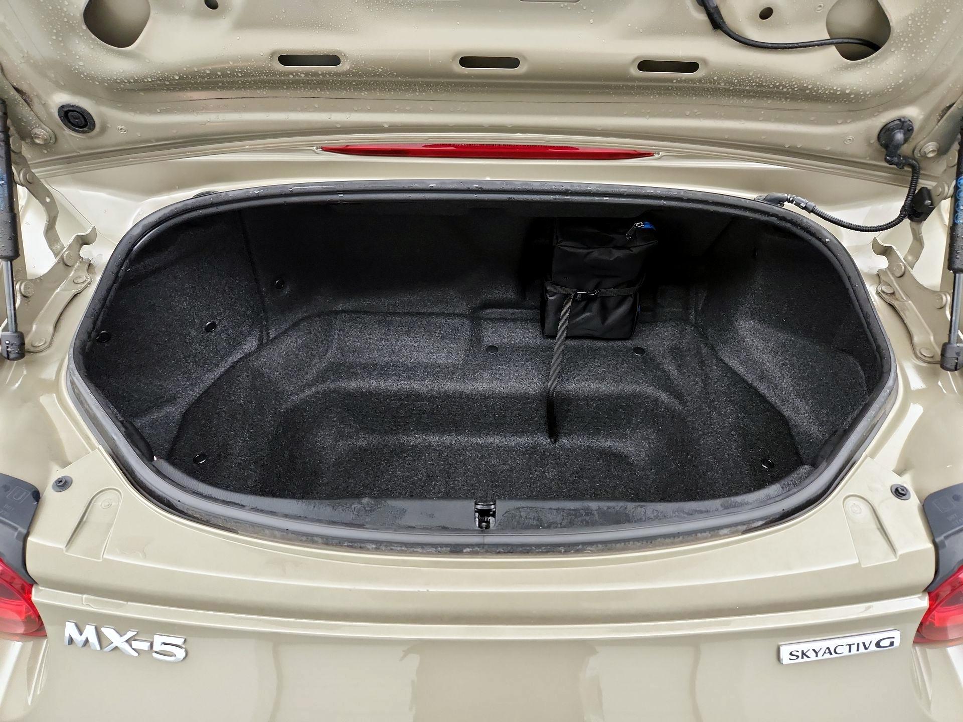 Thumbnail: 2023 Mazda MX-5 Miata - 18