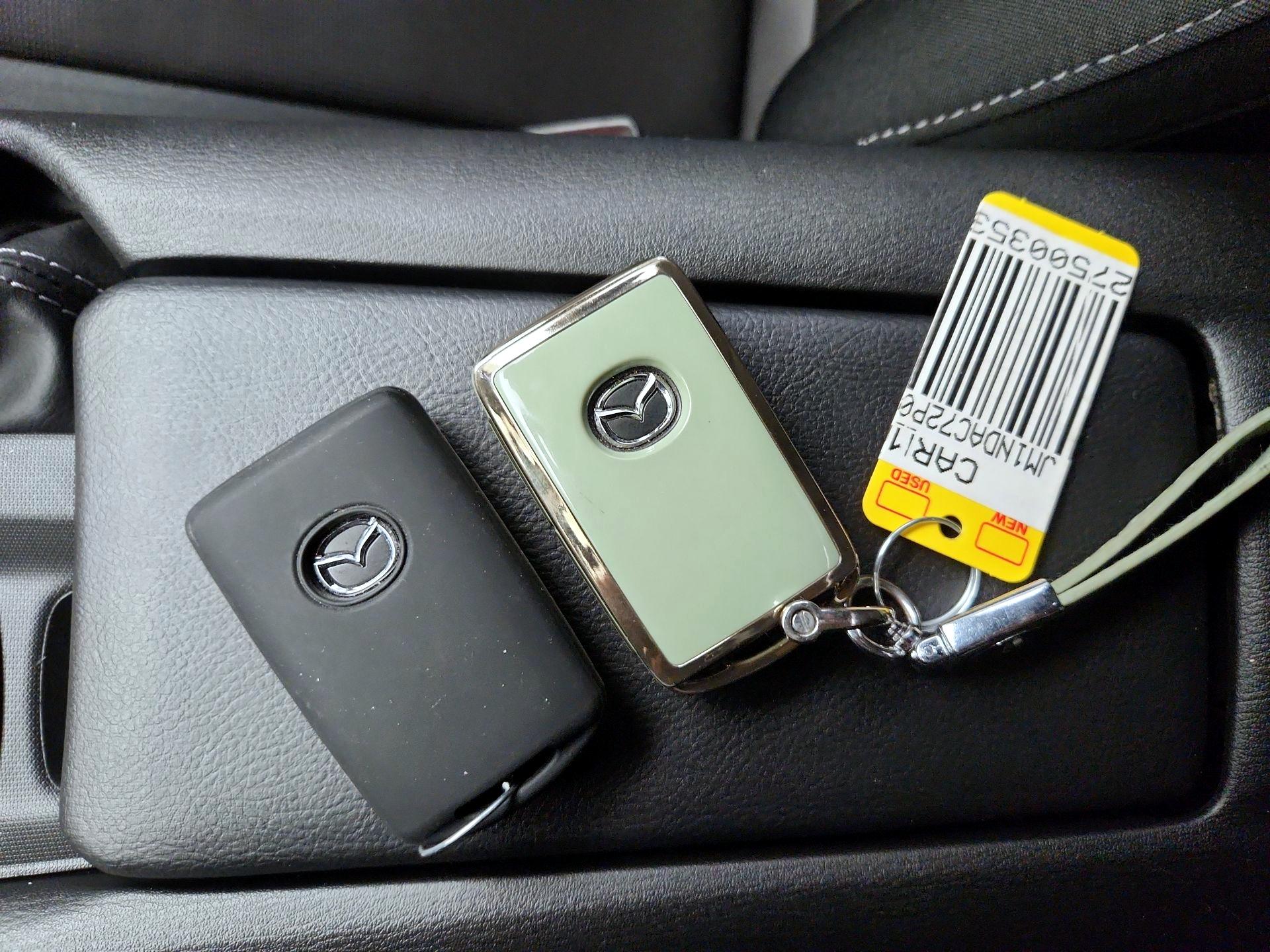 Thumbnail: 2023 Mazda MX-5 Miata - 20