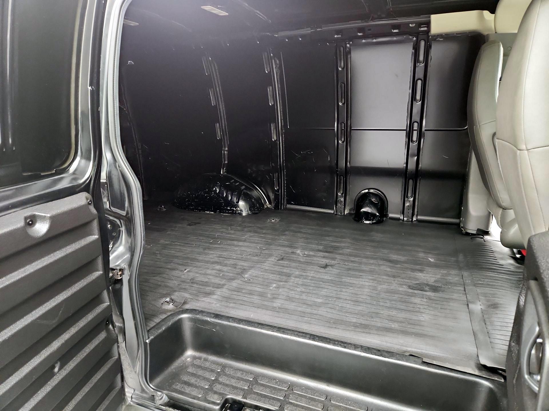 Thumbnail: 2020 Chevrolet Express - 17