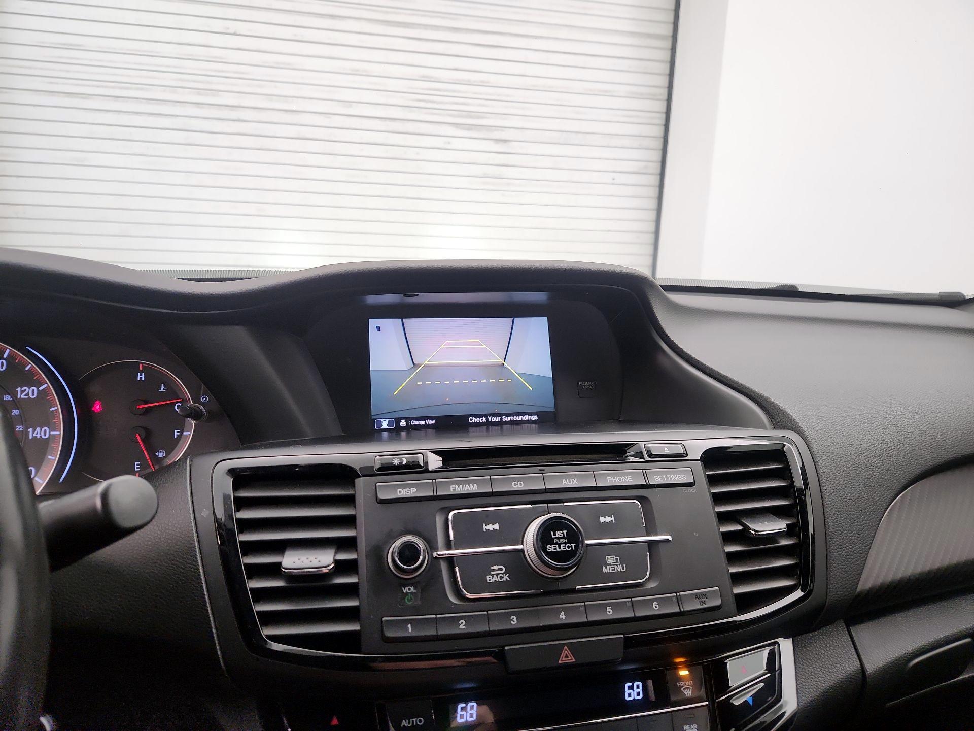 Thumbnail: 2016 Honda Accord - 14