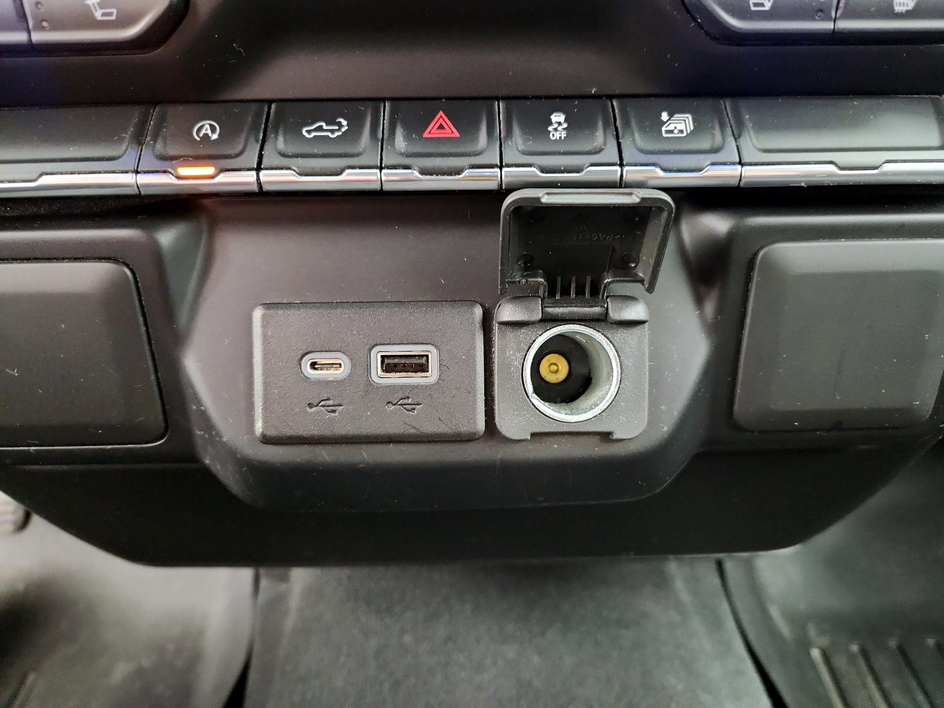 Thumbnail: 2021 Chevrolet Silverado 1500 - 18