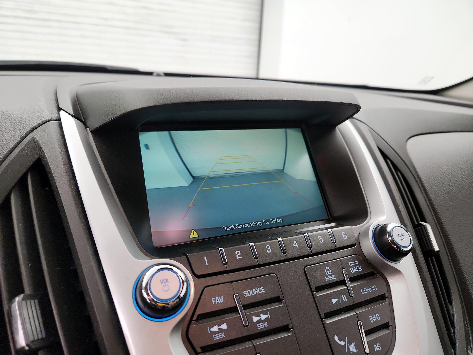 Thumbnail: 2016 Chevrolet Equinox - 13