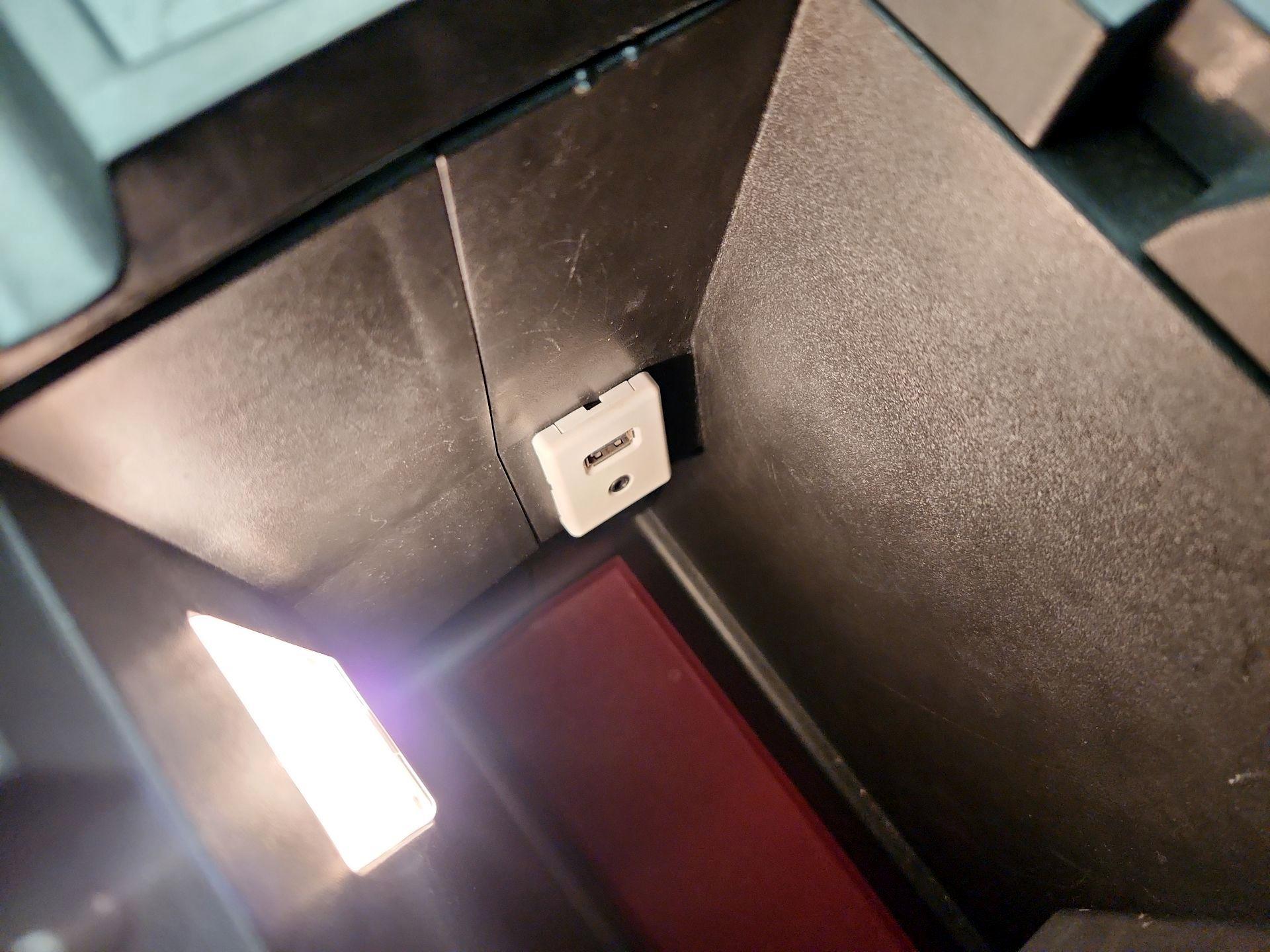 Thumbnail: 2016 Chevrolet Equinox - 17