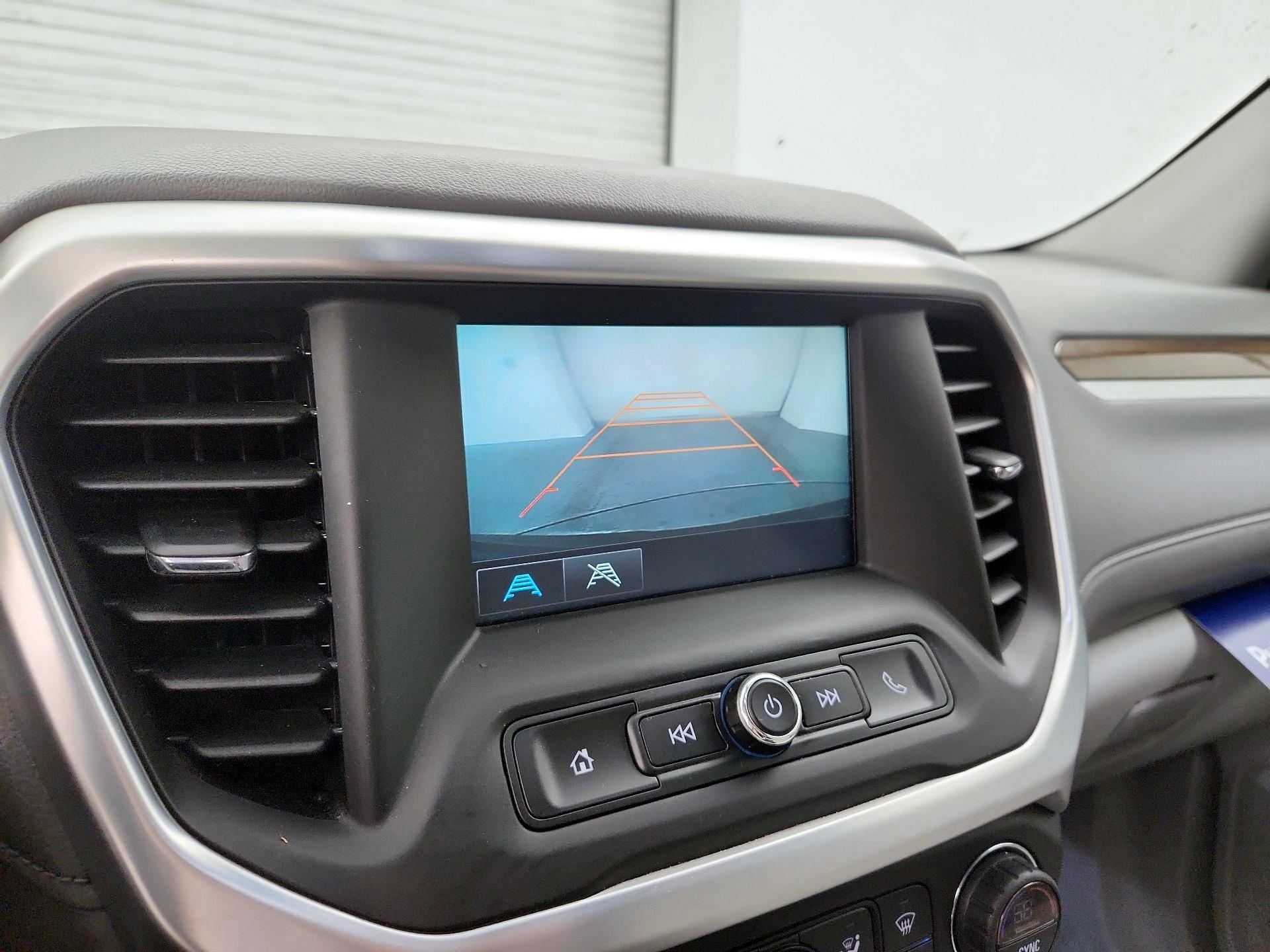 Thumbnail: 2017 GMC Acadia - 14