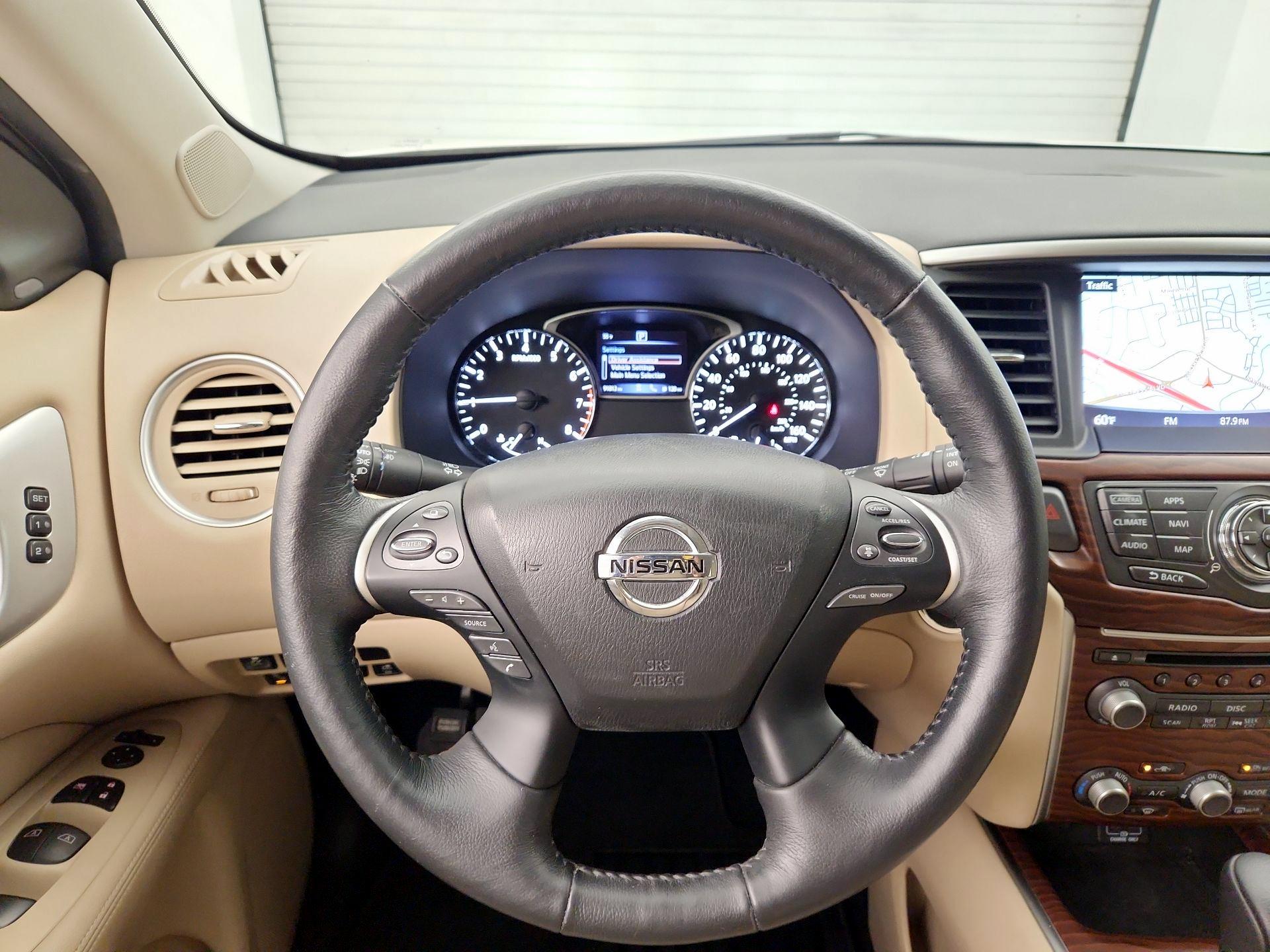 Thumbnail: 2018 Nissan Pathfinder - 10