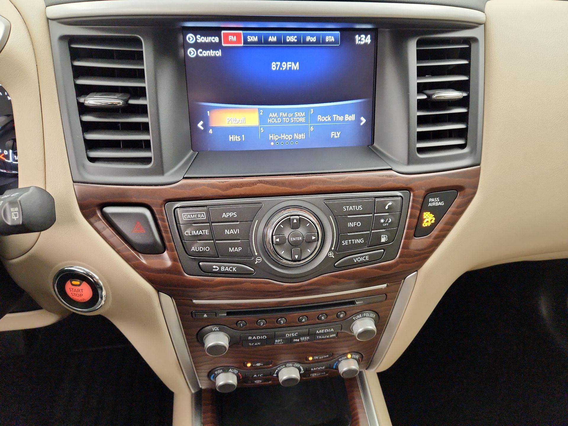 Thumbnail: 2018 Nissan Pathfinder - 16