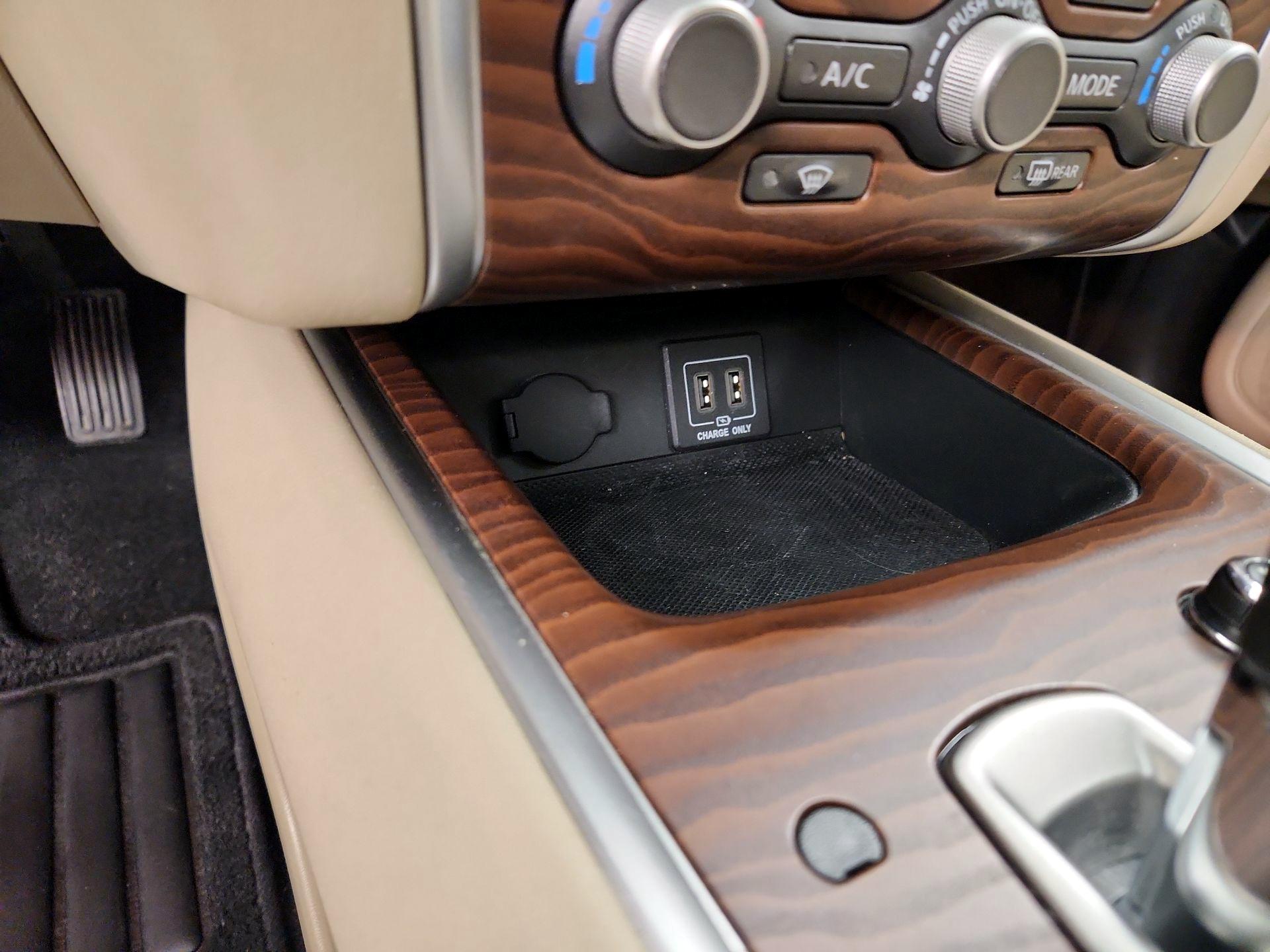 Thumbnail: 2018 Nissan Pathfinder - 19