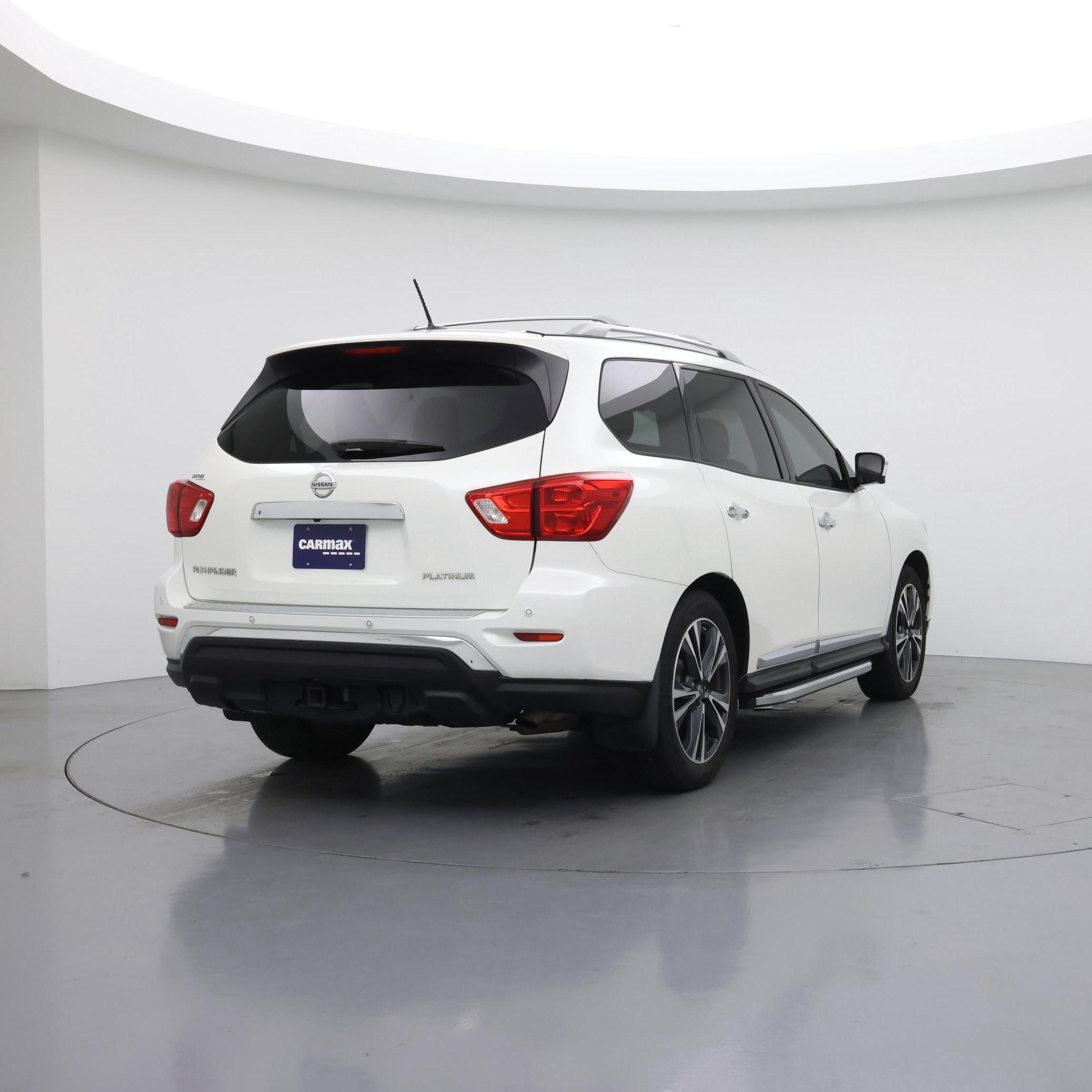 Thumbnail: 2018 Nissan Pathfinder - 8