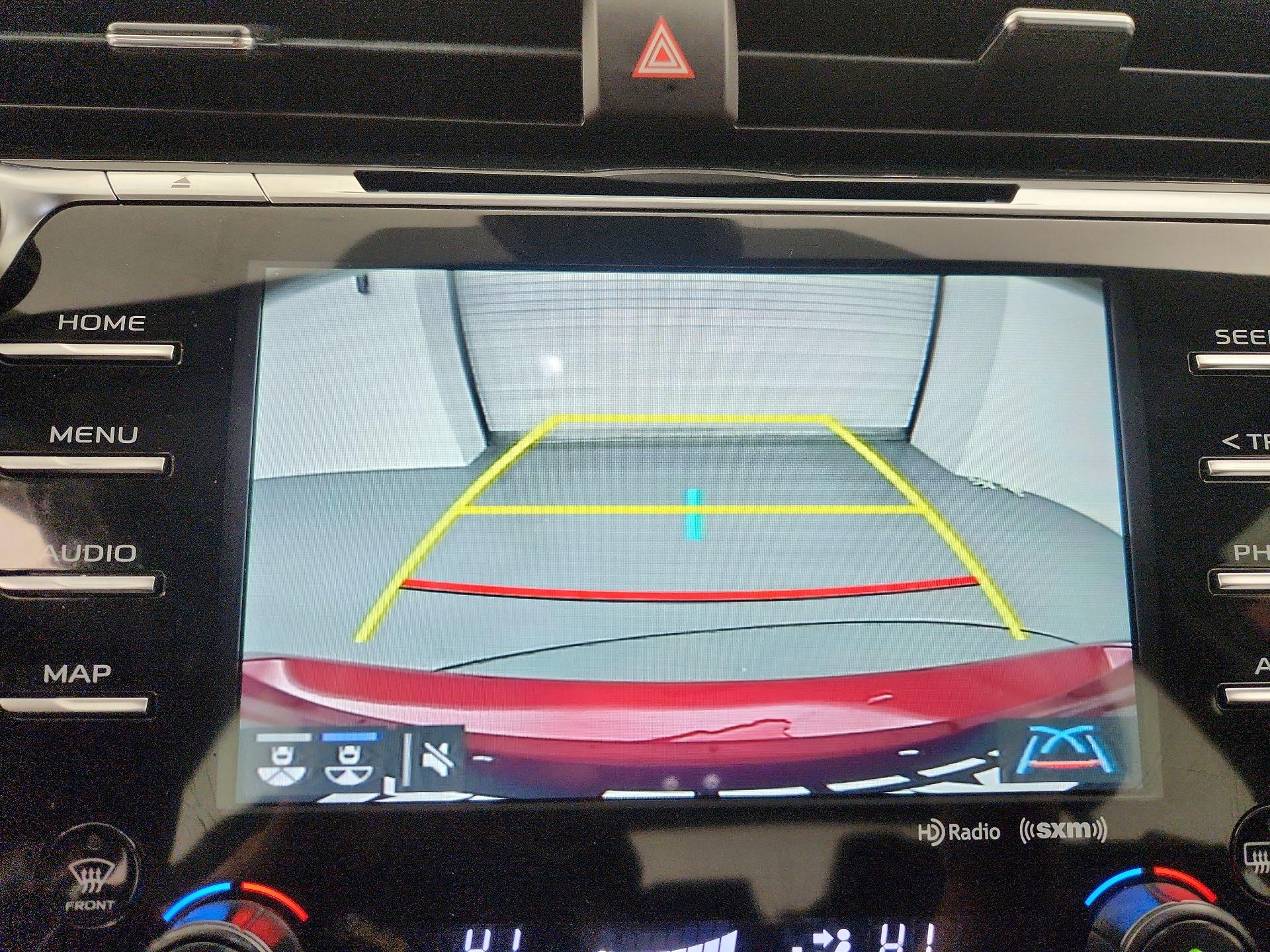 Thumbnail: 2019 Toyota Camry - 12