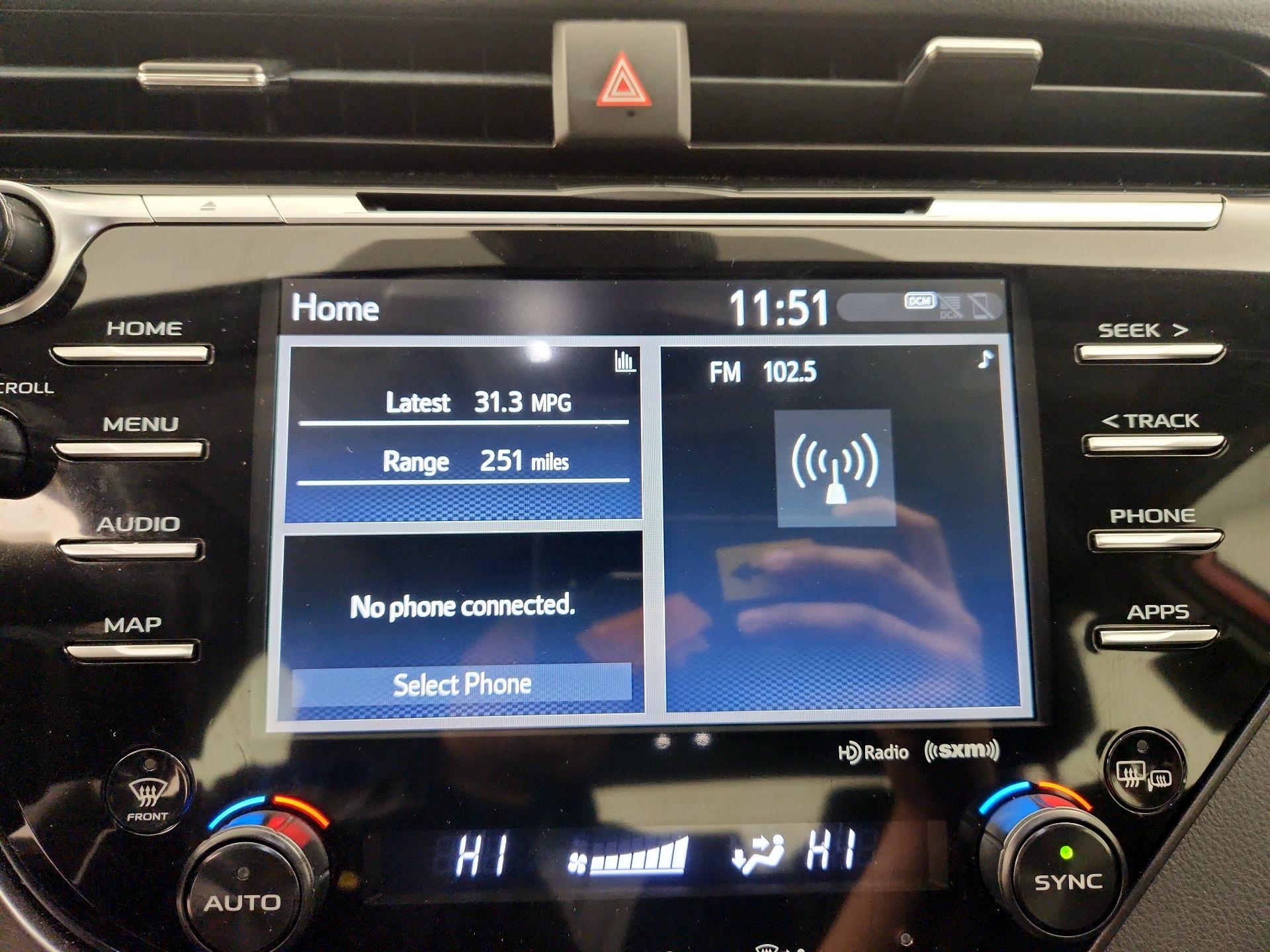 Thumbnail: 2019 Toyota Camry - 13