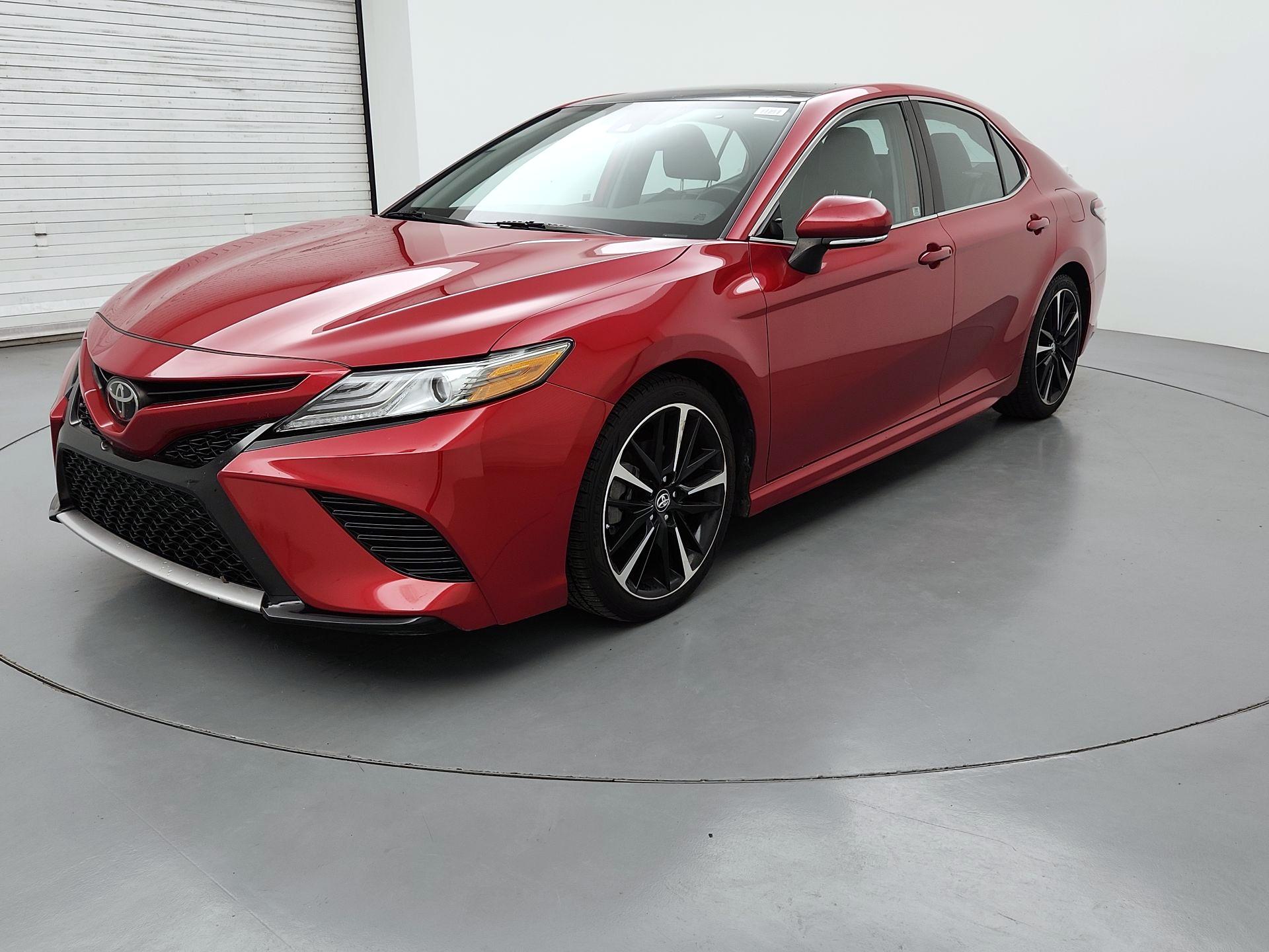 Thumbnail: 2019 Toyota Camry - 3