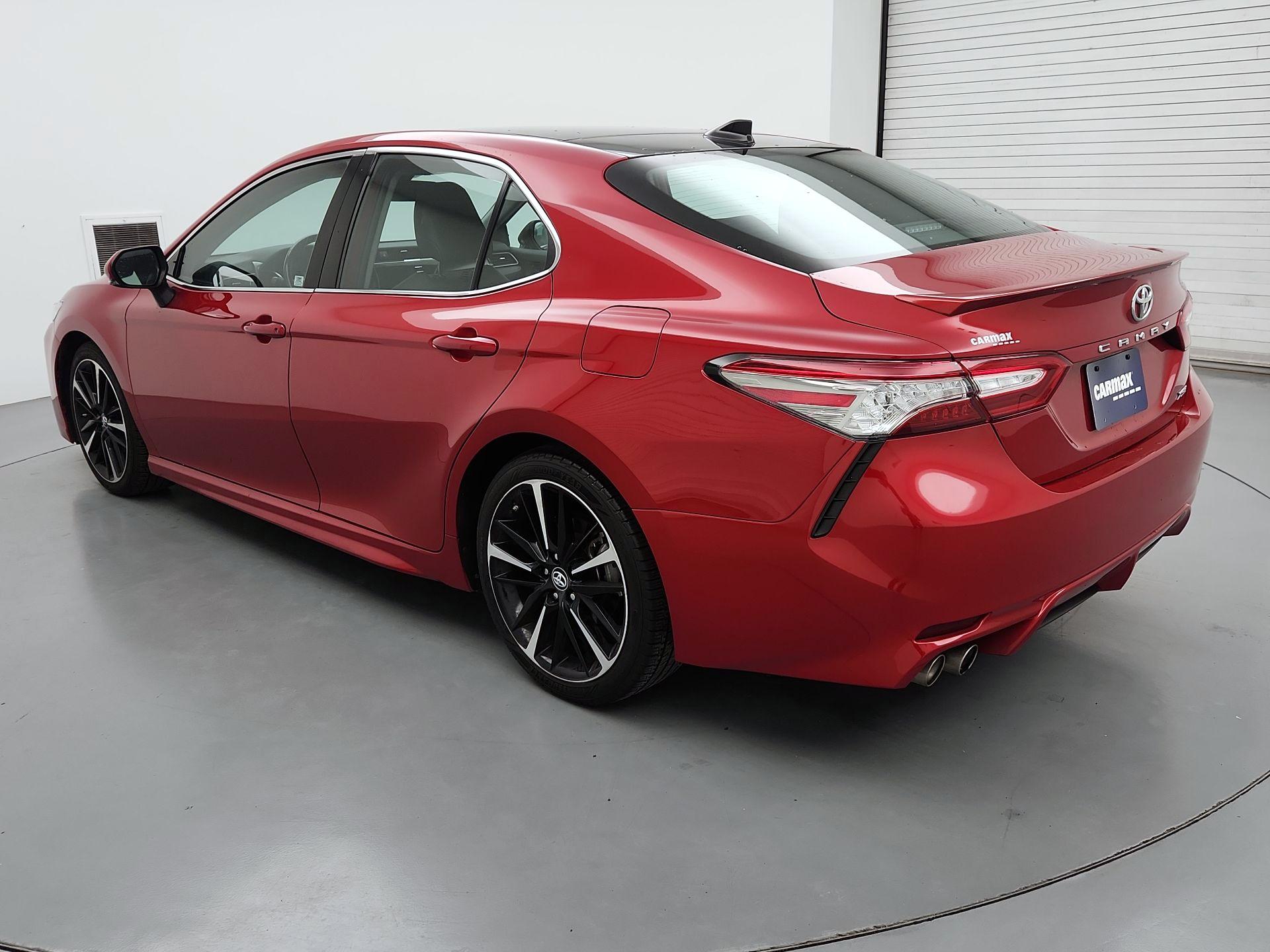 Thumbnail: 2019 Toyota Camry - 7