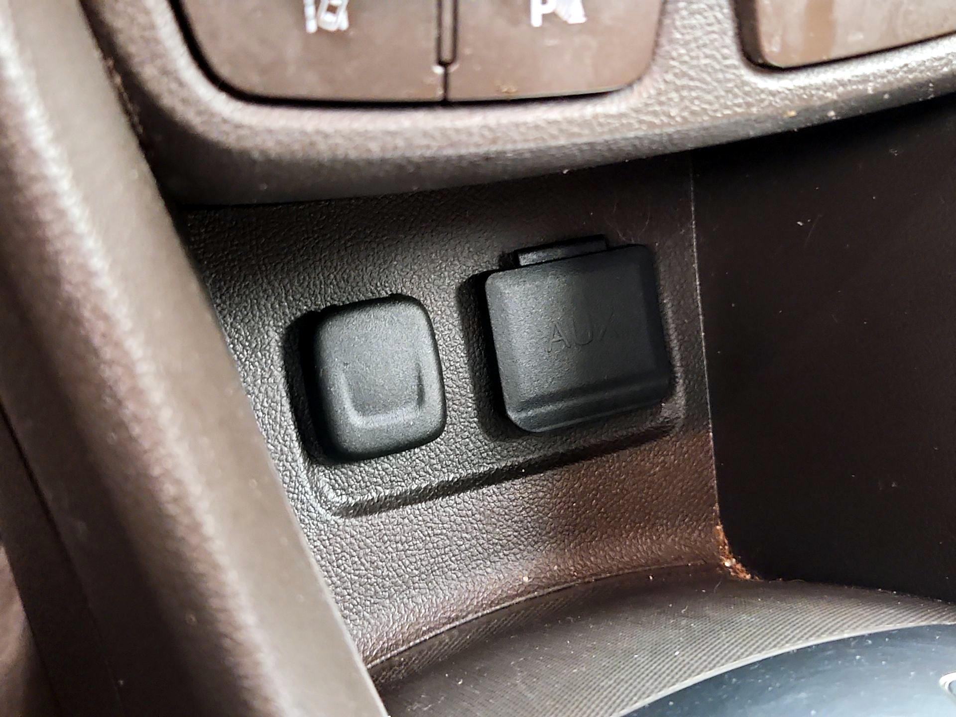 Thumbnail: 2016 Buick Encore - 18