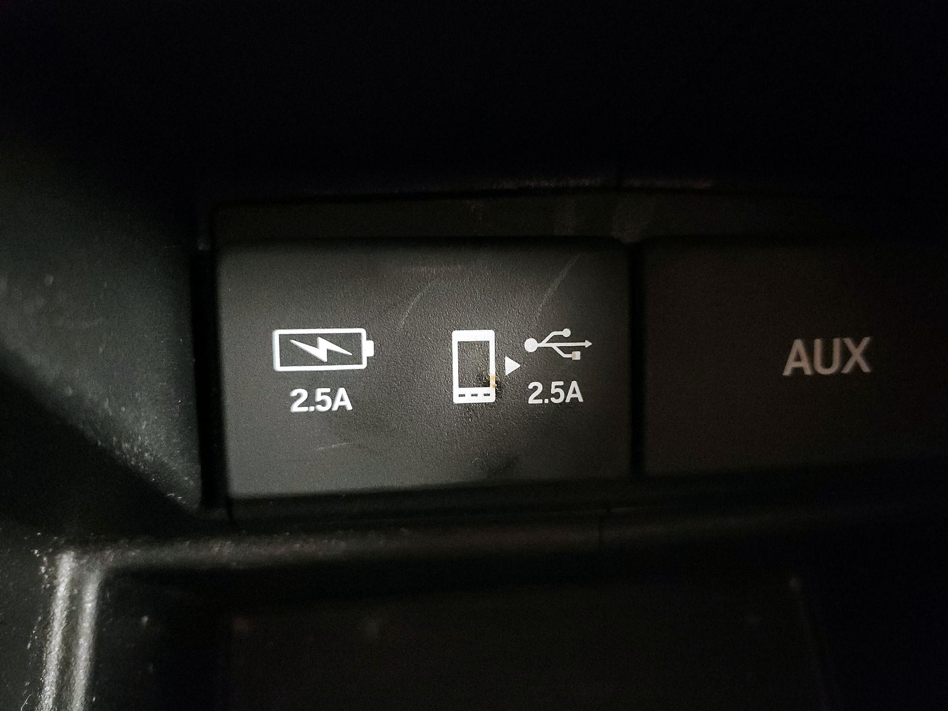 Thumbnail: 2019 Honda Odyssey - 18