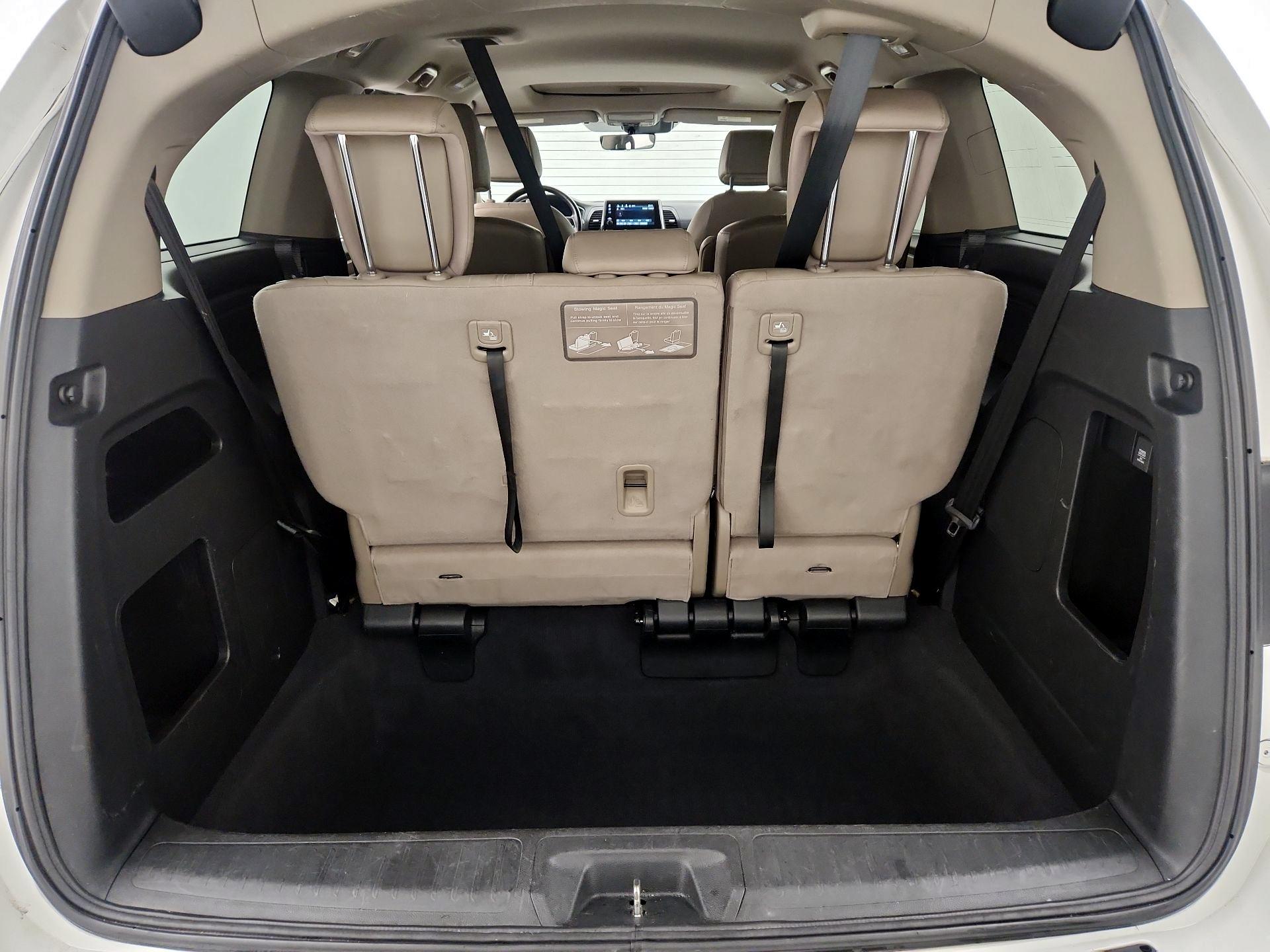 Thumbnail: 2019 Honda Odyssey - 20