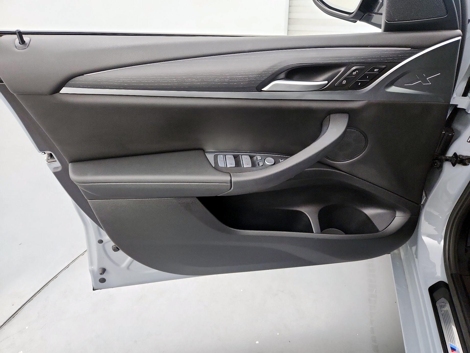 Thumbnail: 2024 BMW X3 - 12