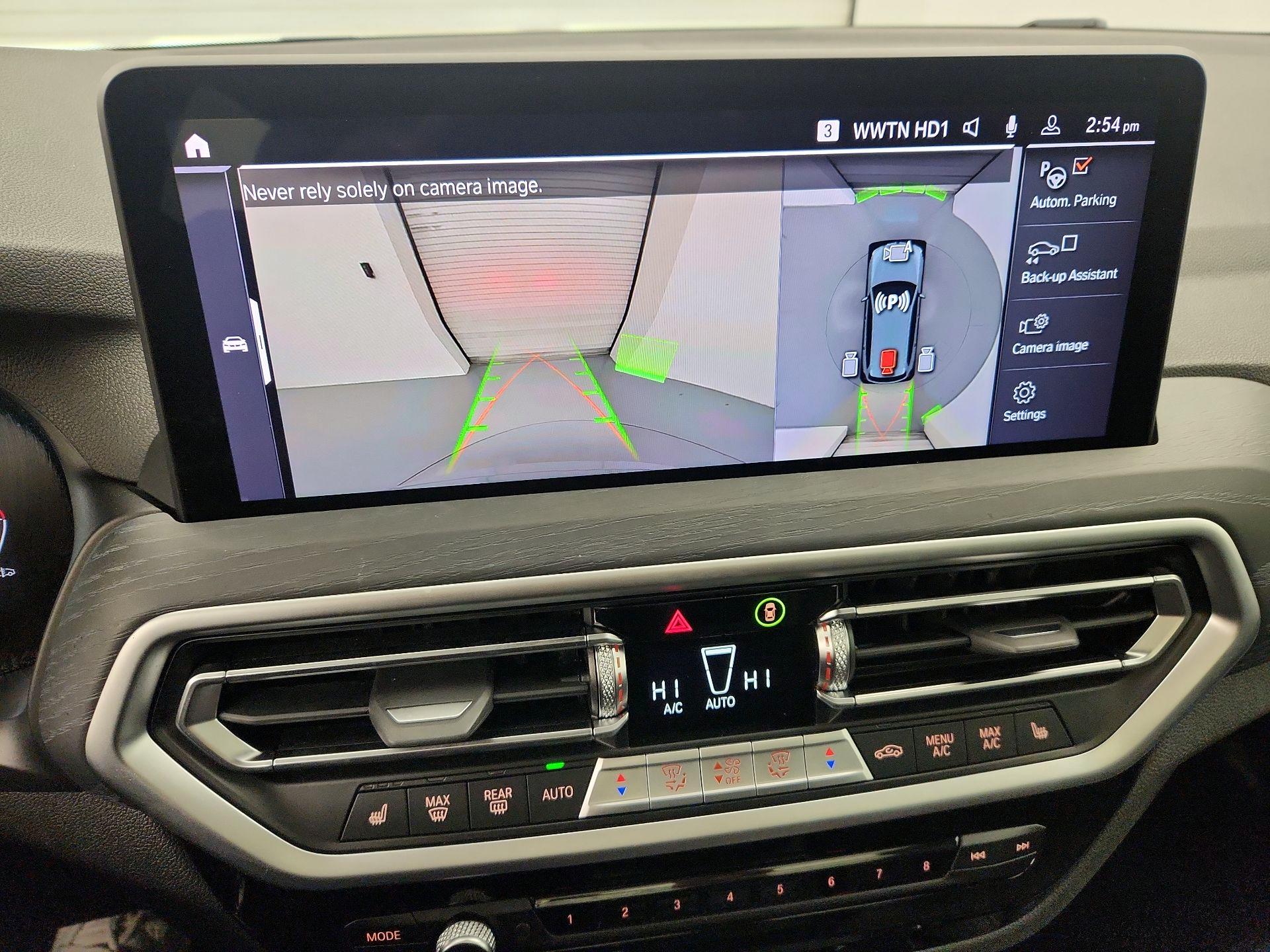 Thumbnail: 2024 BMW X3 - 14