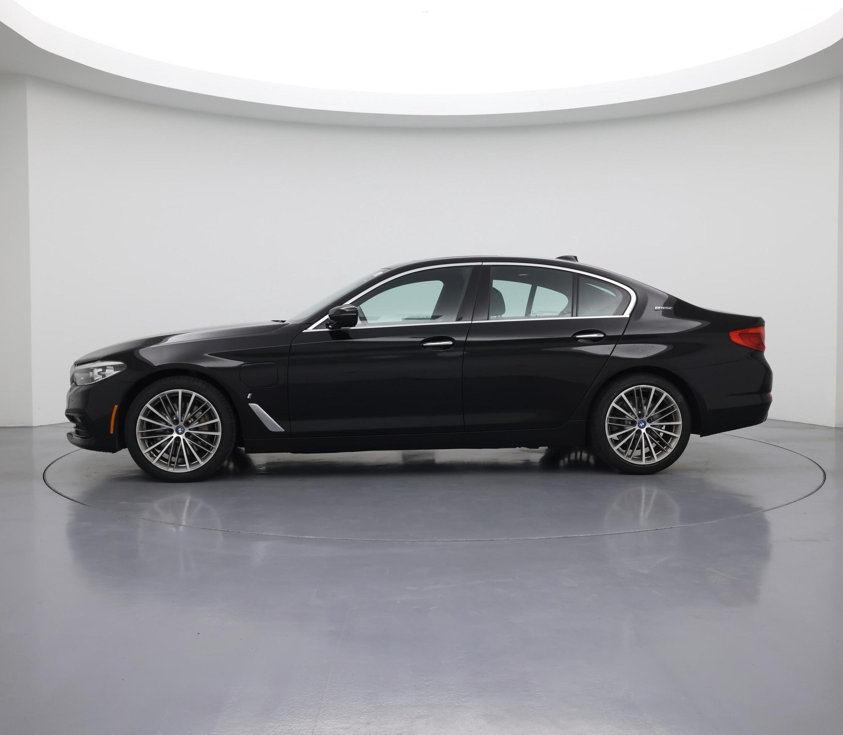 Thumbnail: 2018 BMW 5 Series - 3