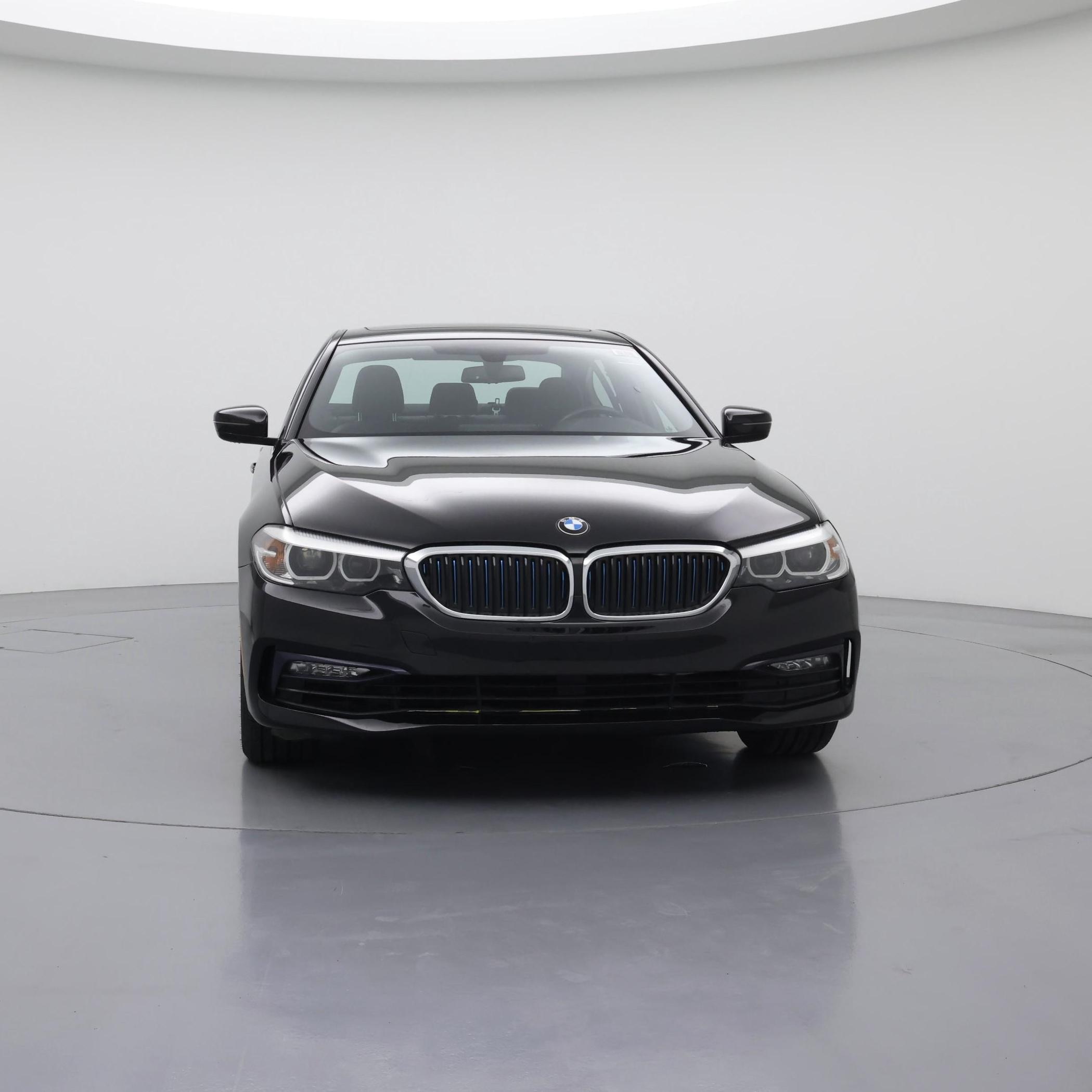 Thumbnail: 2018 BMW 5 Series - 5