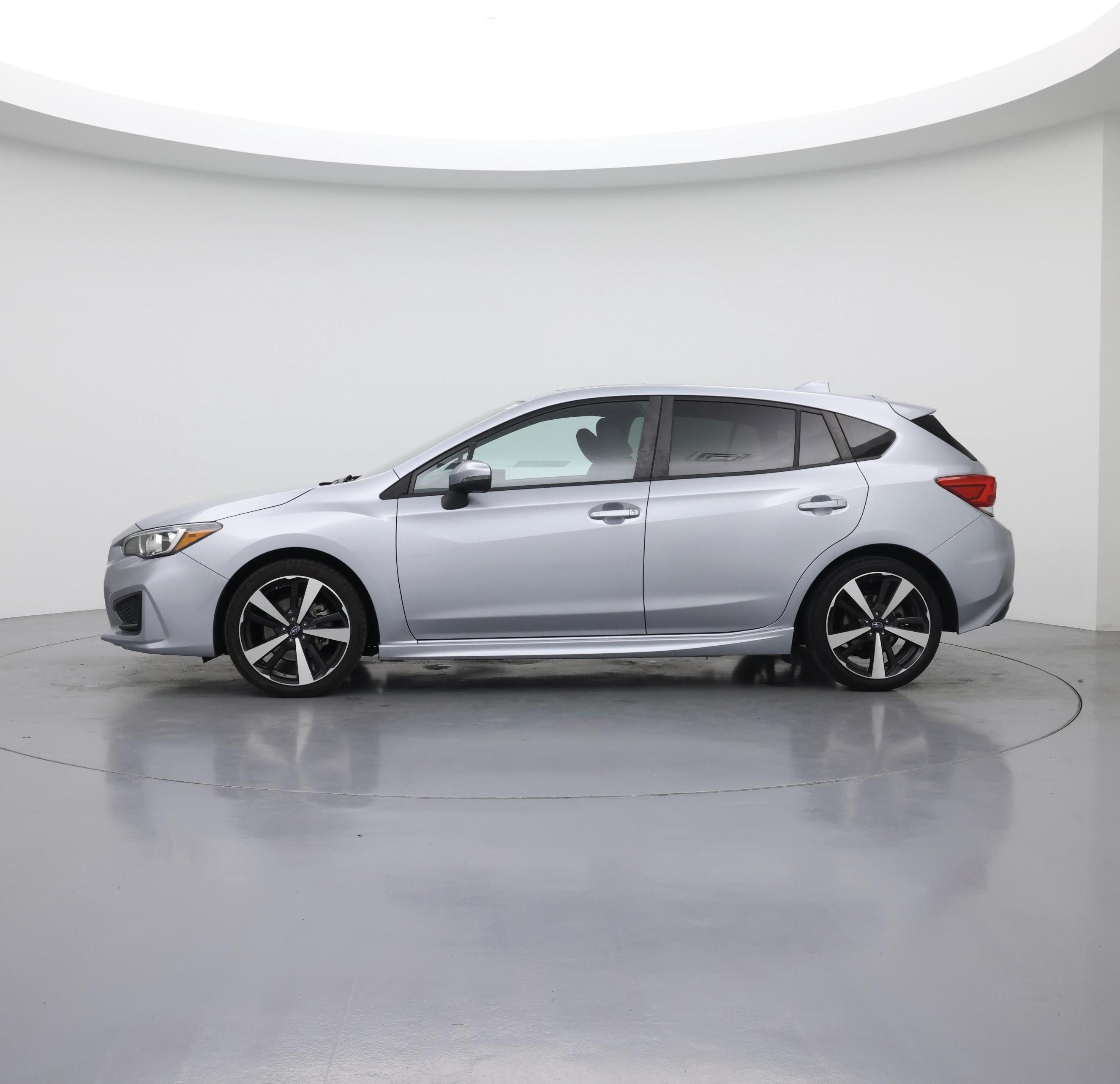 Thumbnail: 2019 Subaru Impreza - 3