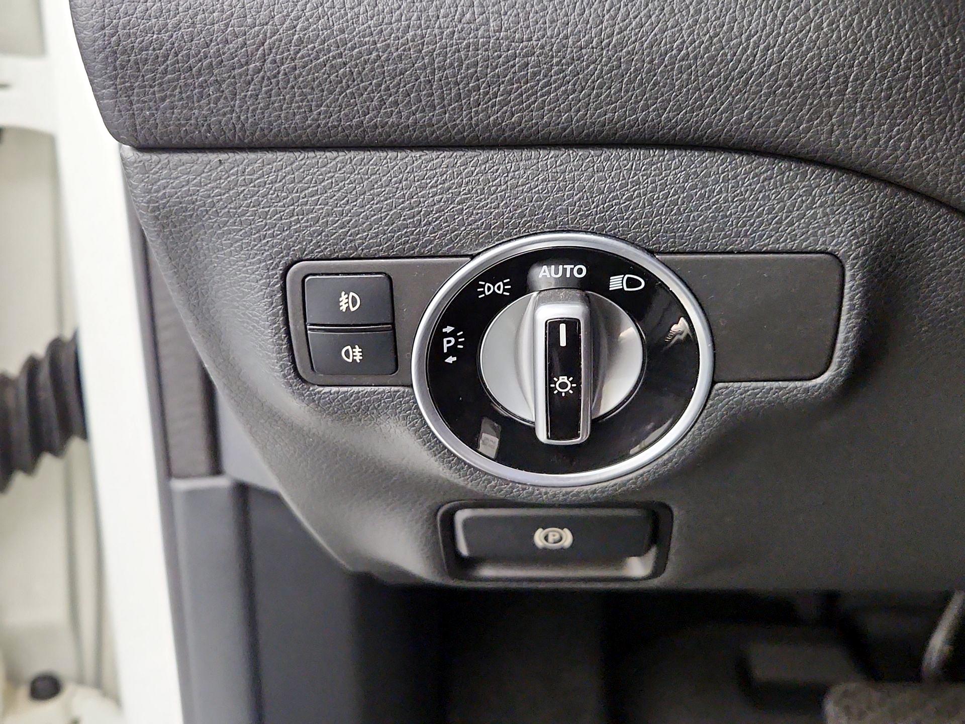 Thumbnail: 2015 Mercedes-Benz GLA - 13