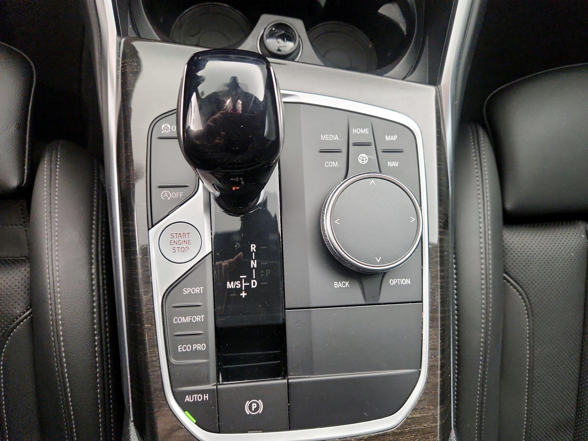 Thumbnail: 2022 BMW 3 Series - 18