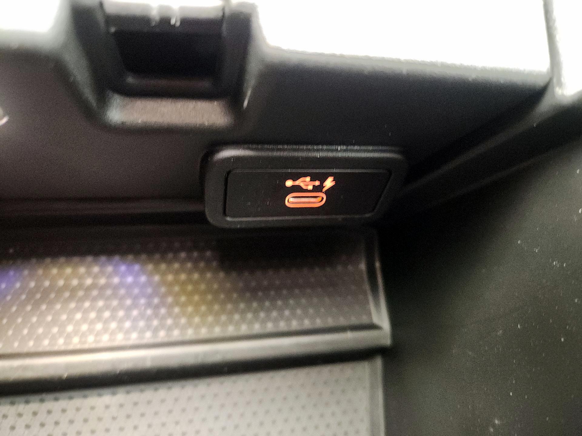 Thumbnail: 2022 BMW 3 Series - 19