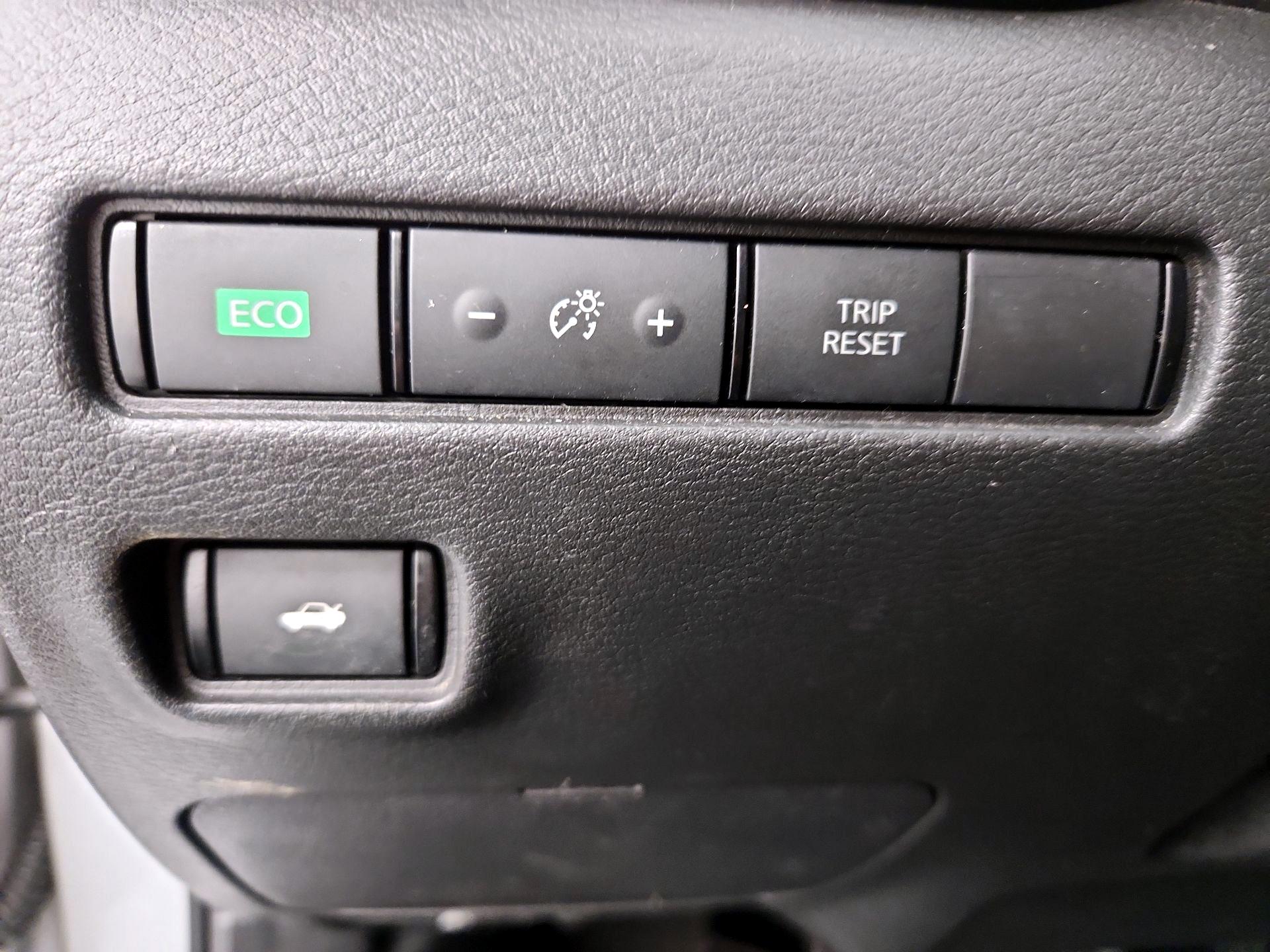 Thumbnail: 2020 Nissan Sentra - 13