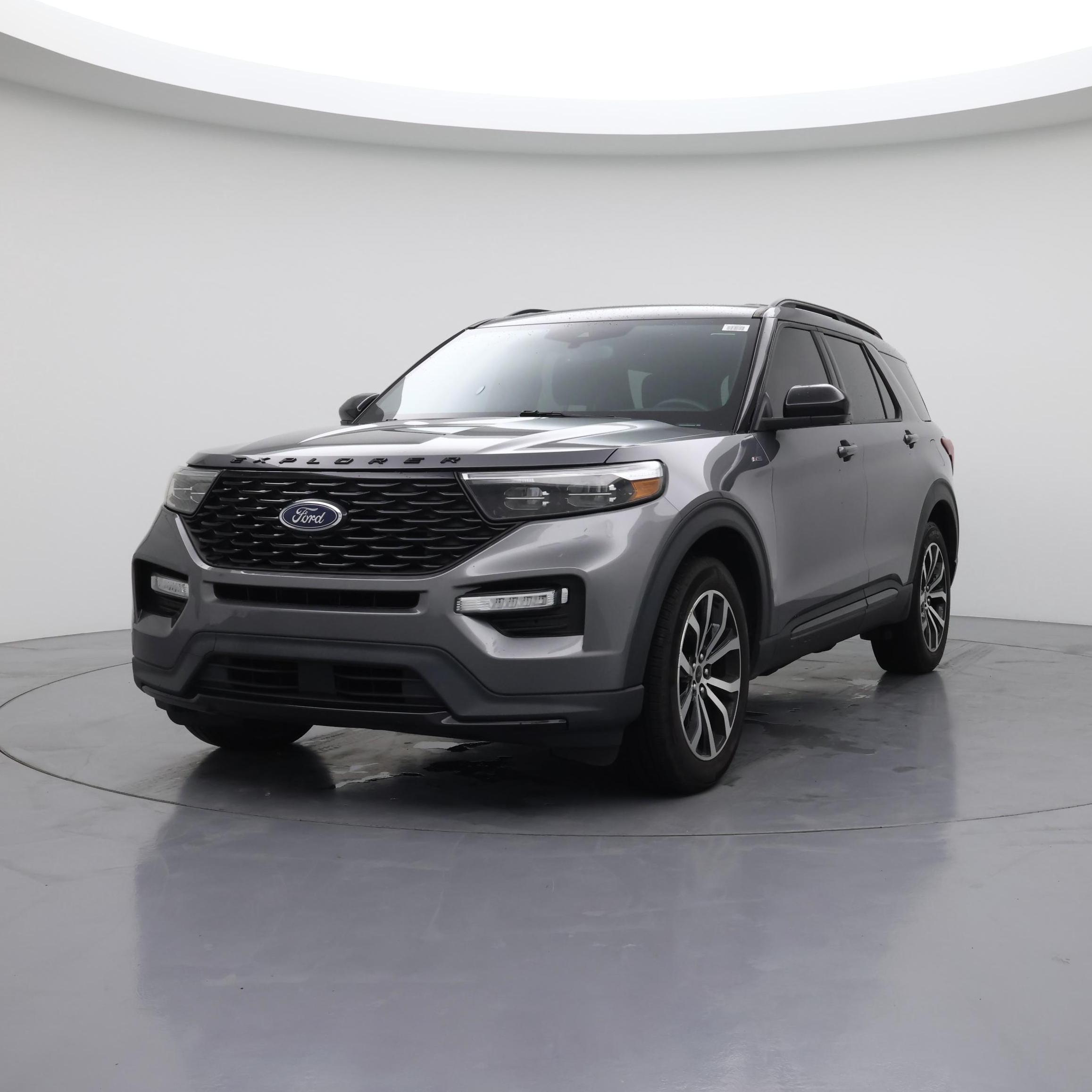 Thumbnail: 2022 Ford Explorer - 4