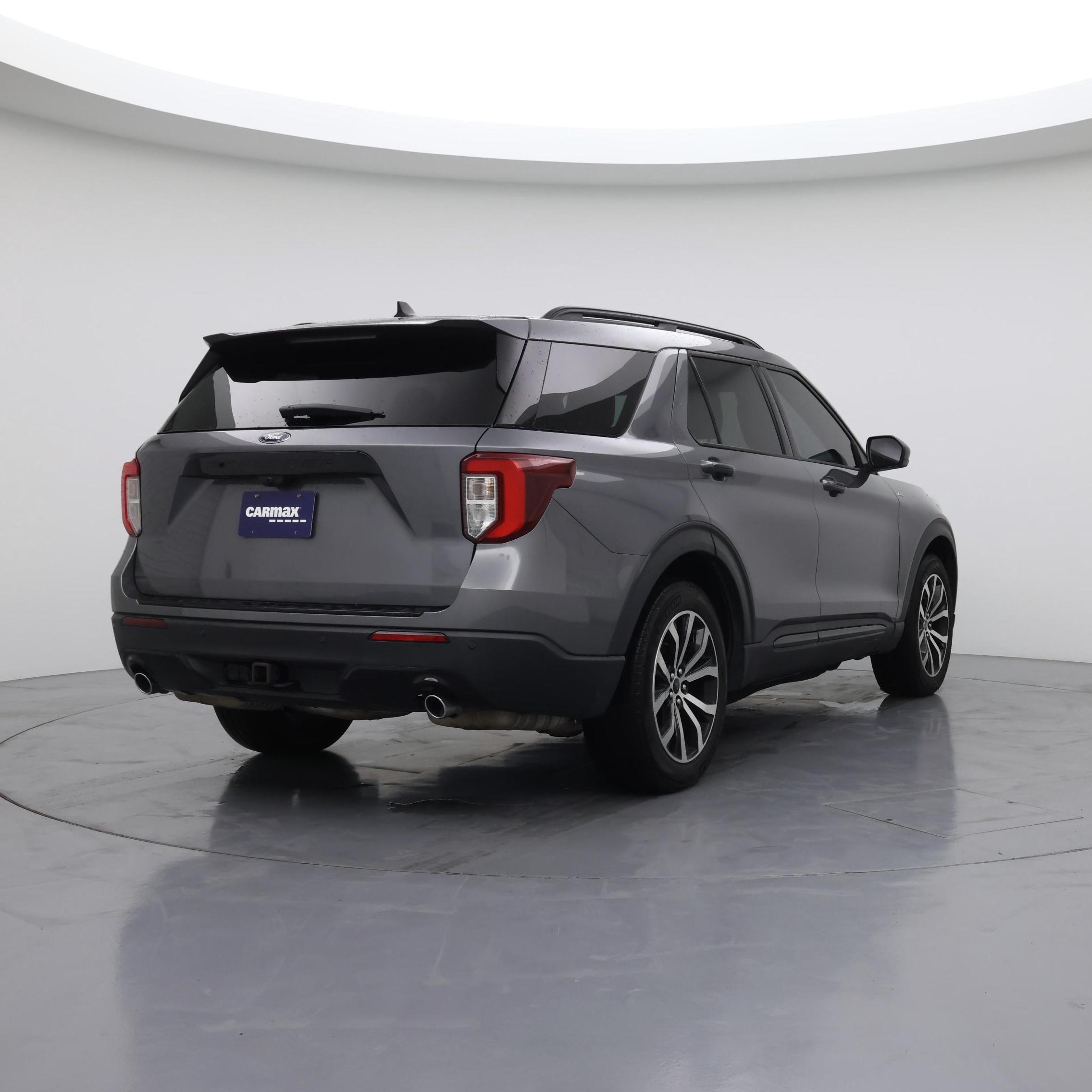 Thumbnail: 2022 Ford Explorer - 8