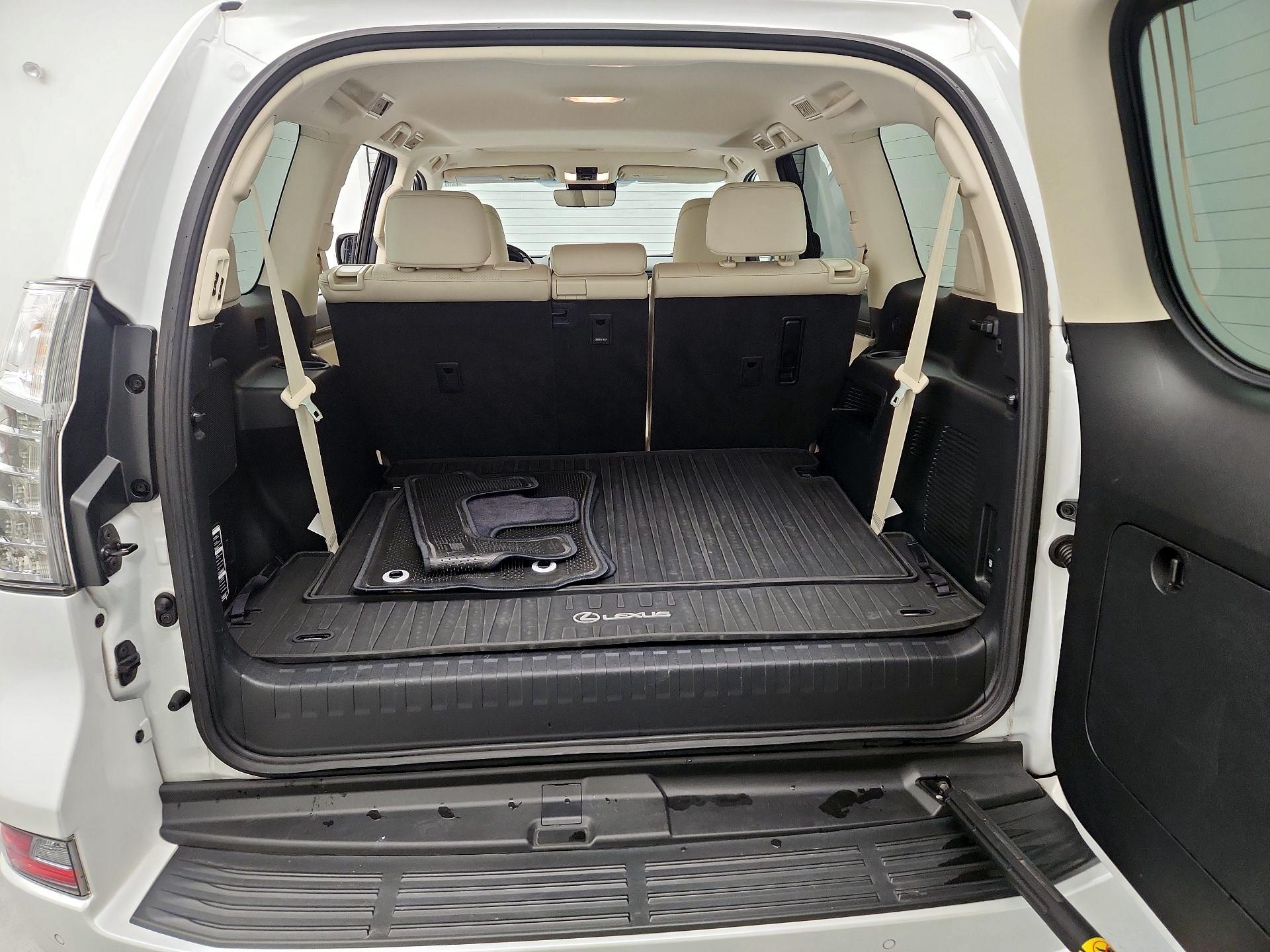 Thumbnail: 2023 Lexus GX - 20