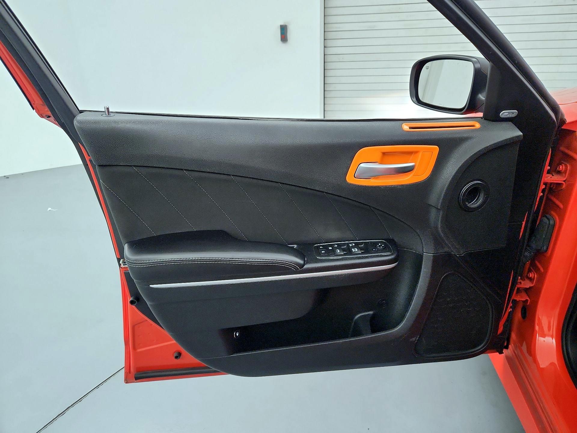 Thumbnail: 2019 Dodge Charger - 12