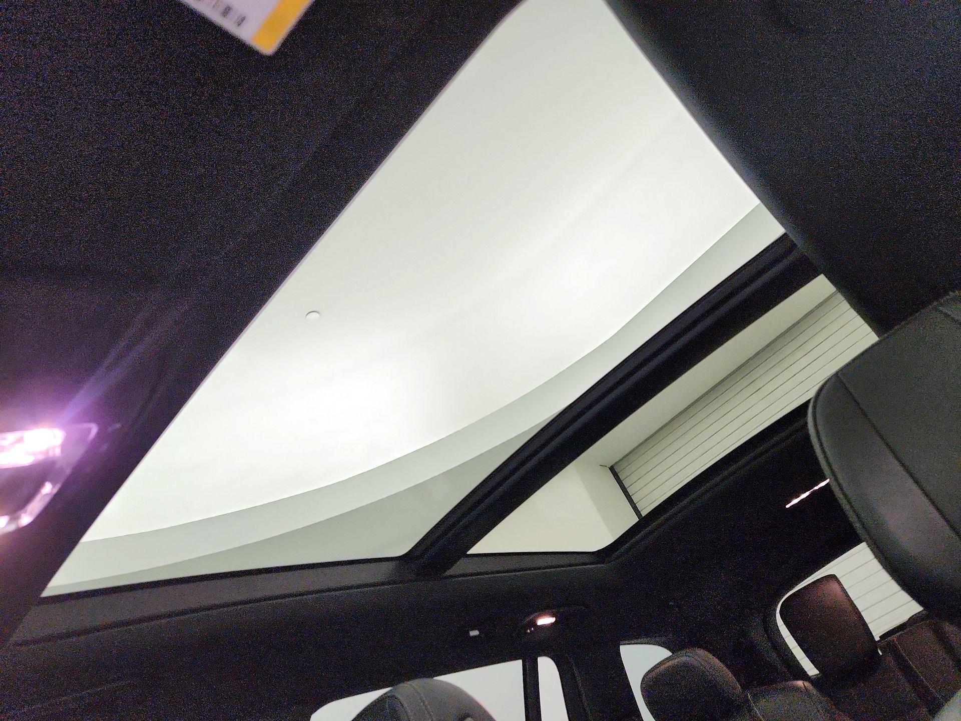 Thumbnail: 2021 Mercedes-Benz GLS - 20