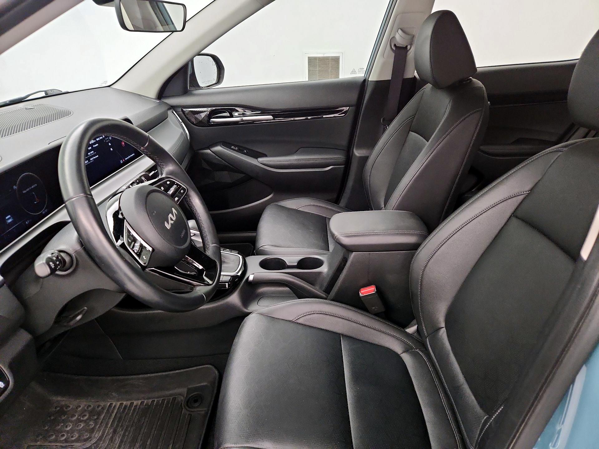 Thumbnail: 2024 Kia Seltos - 11