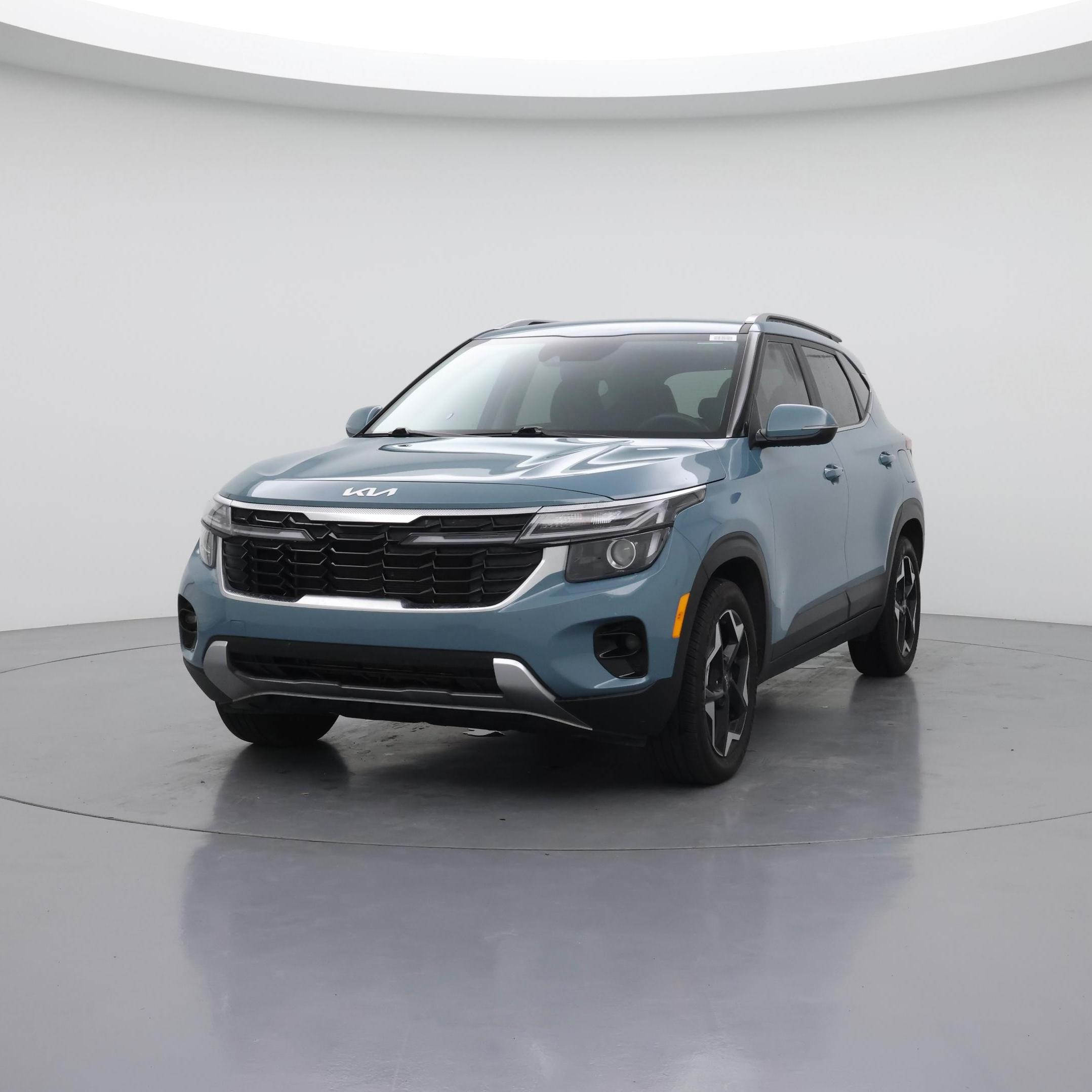 Thumbnail: 2024 Kia Seltos - 4