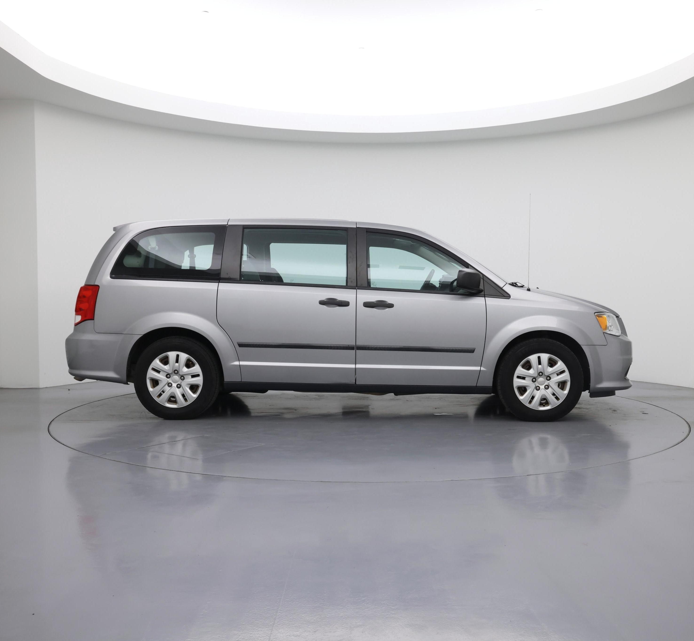 Thumbnail: 2016 Dodge Grand Caravan - 7