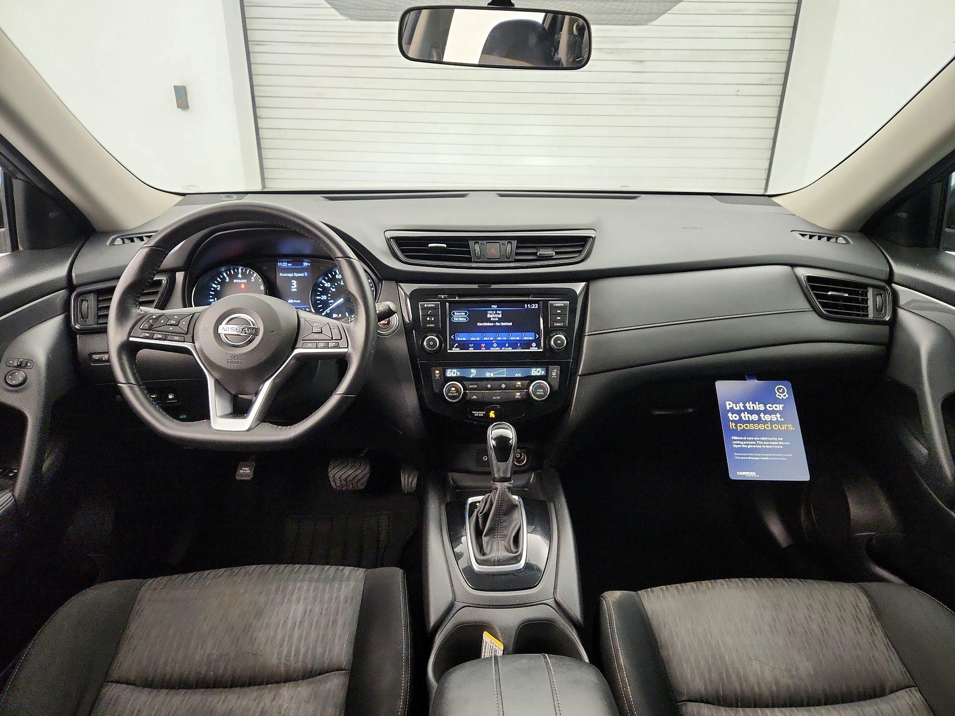 Thumbnail: 2018 Nissan Rogue - 9