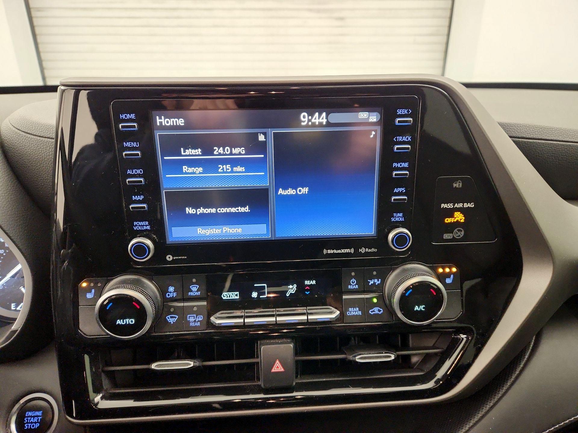 Thumbnail: 2020 Toyota Highlander - 15