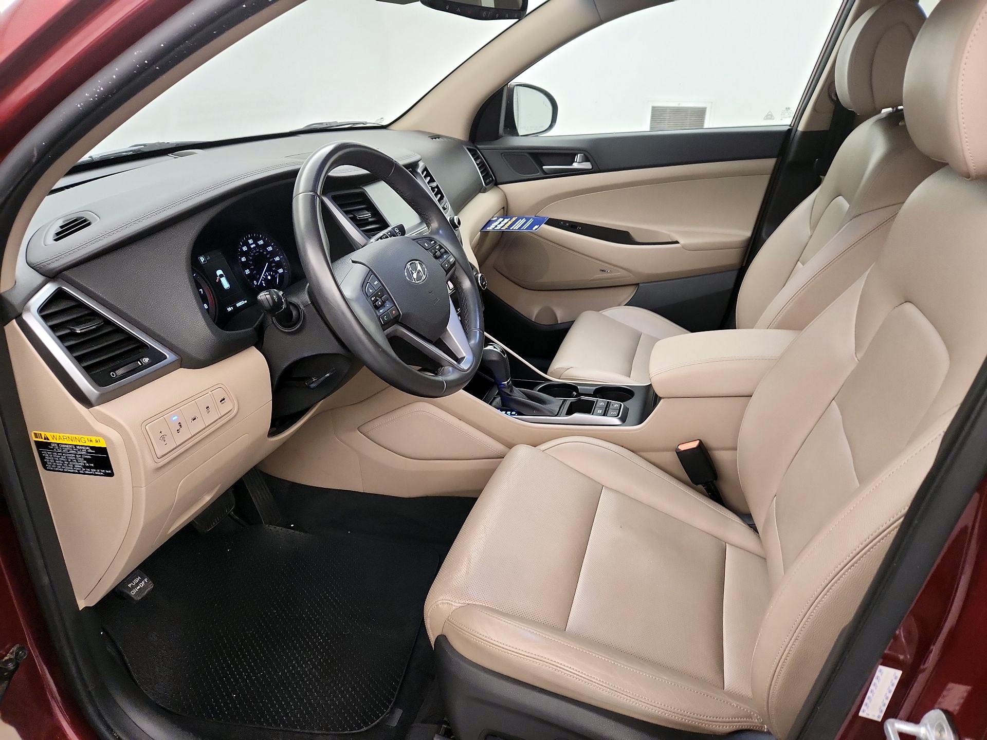 Thumbnail: 2017 Hyundai Tucson - 11