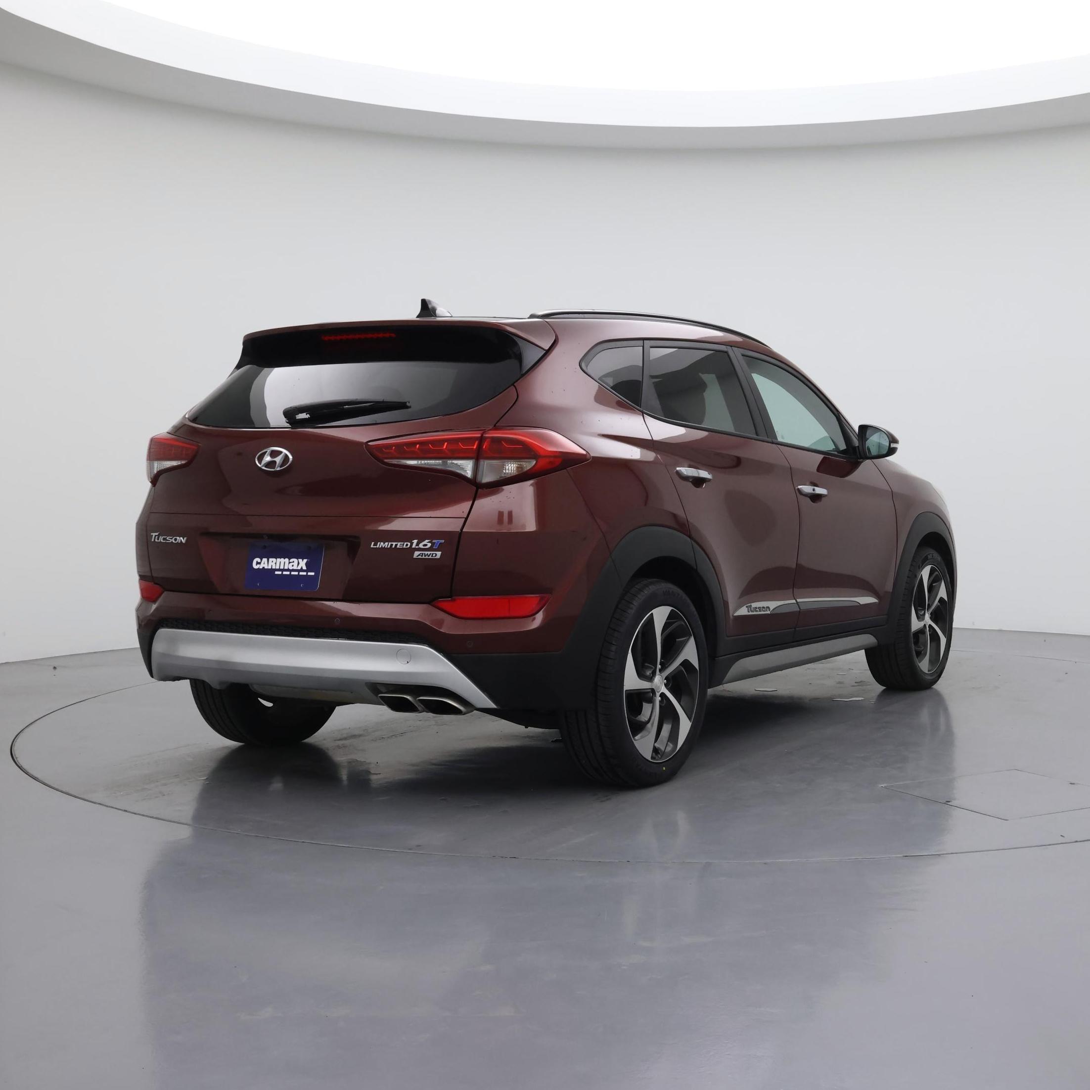 Thumbnail: 2017 Hyundai Tucson - 8