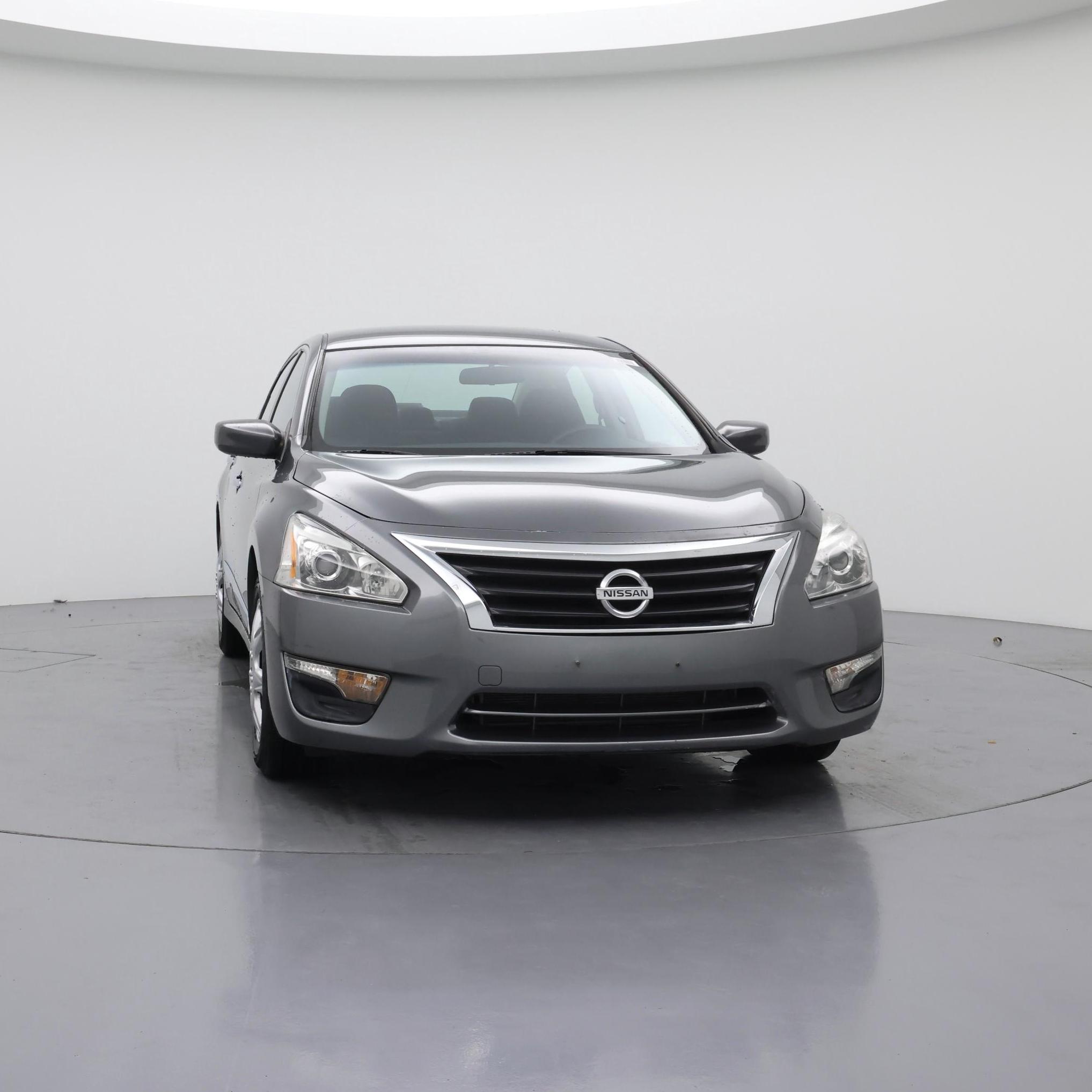 Thumbnail: 2015 Nissan Altima - 5