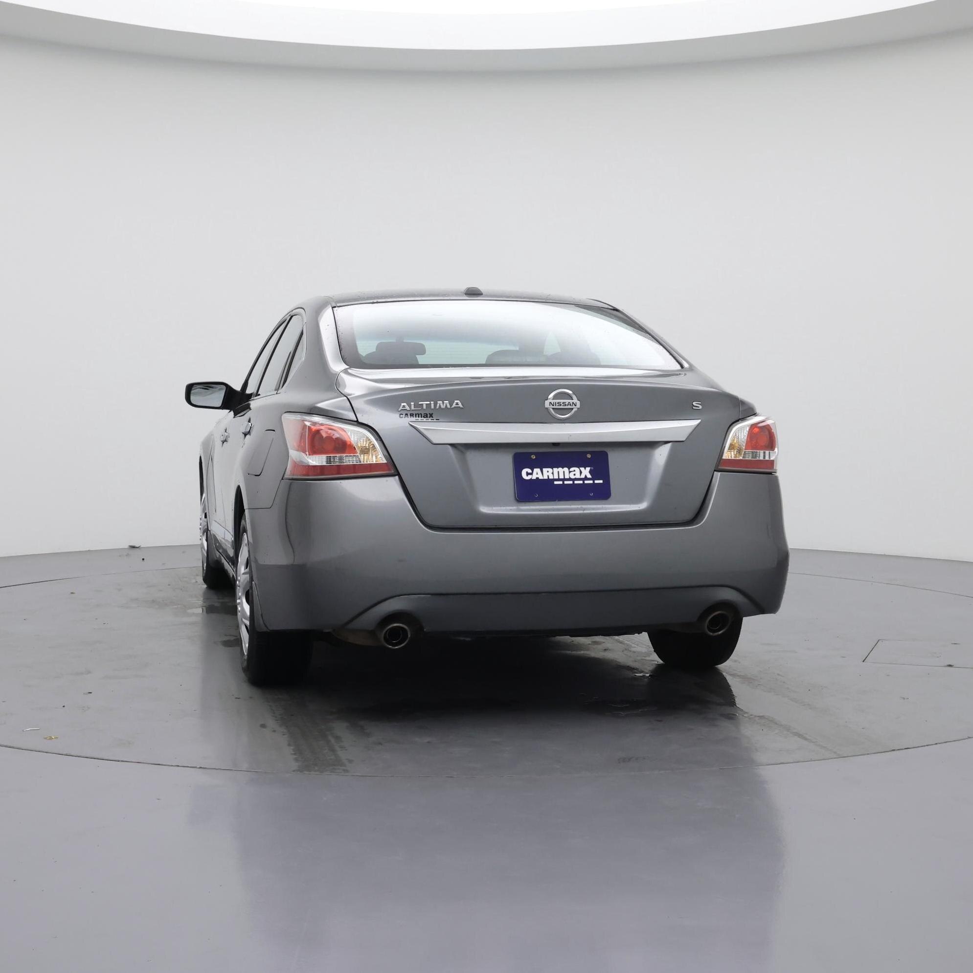 Thumbnail: 2015 Nissan Altima - 6