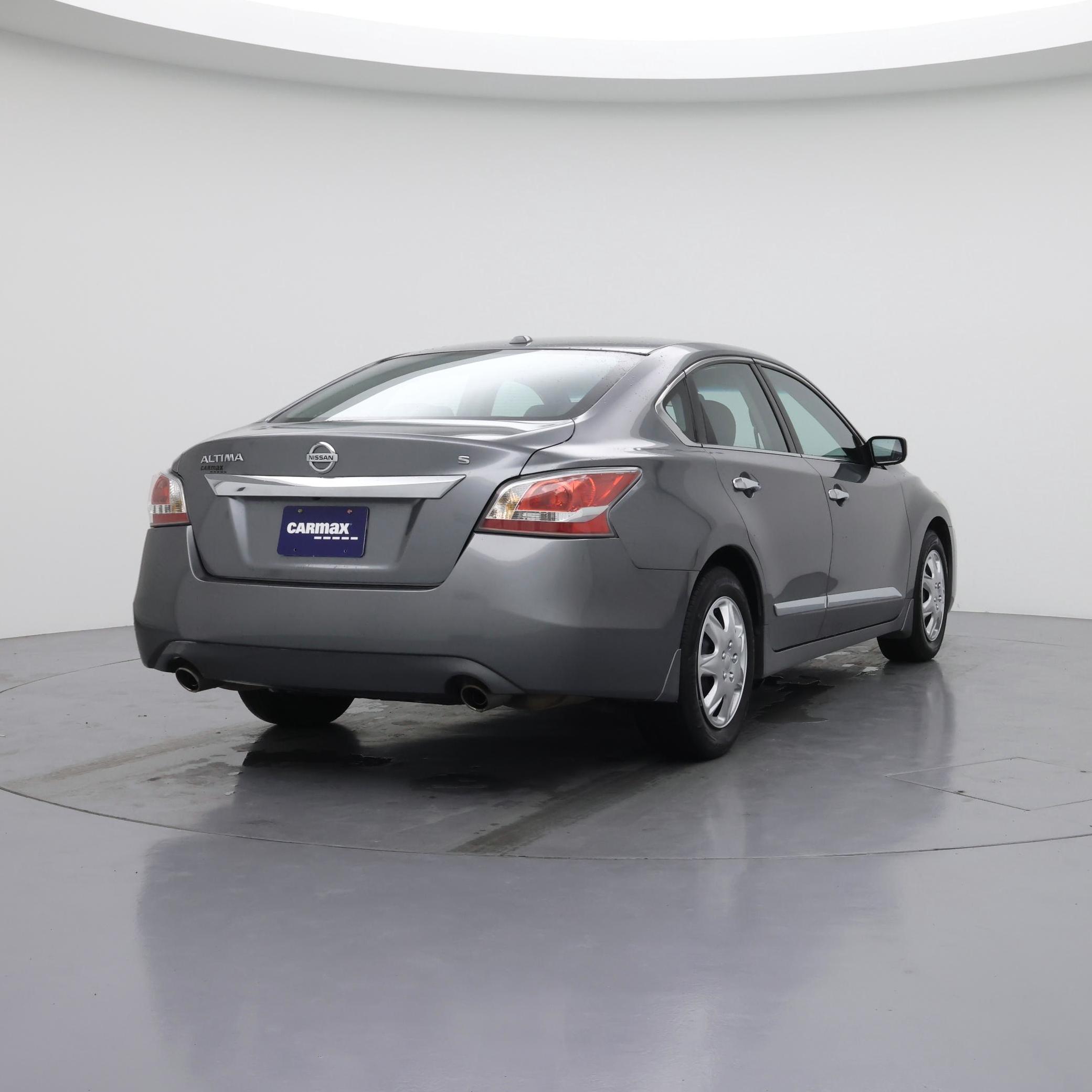 Thumbnail: 2015 Nissan Altima - 8