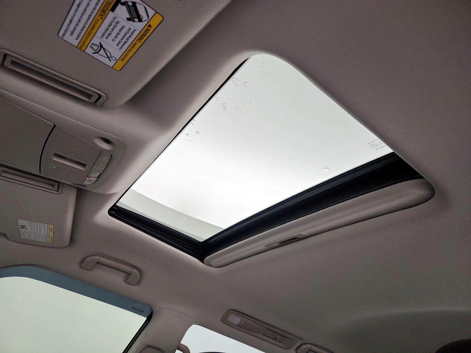 Thumbnail: 2022 Nissan Armada - 19