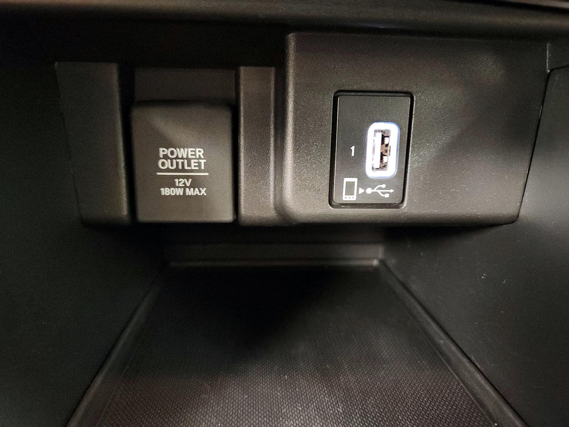 Thumbnail: 2019 Honda Accord - 18