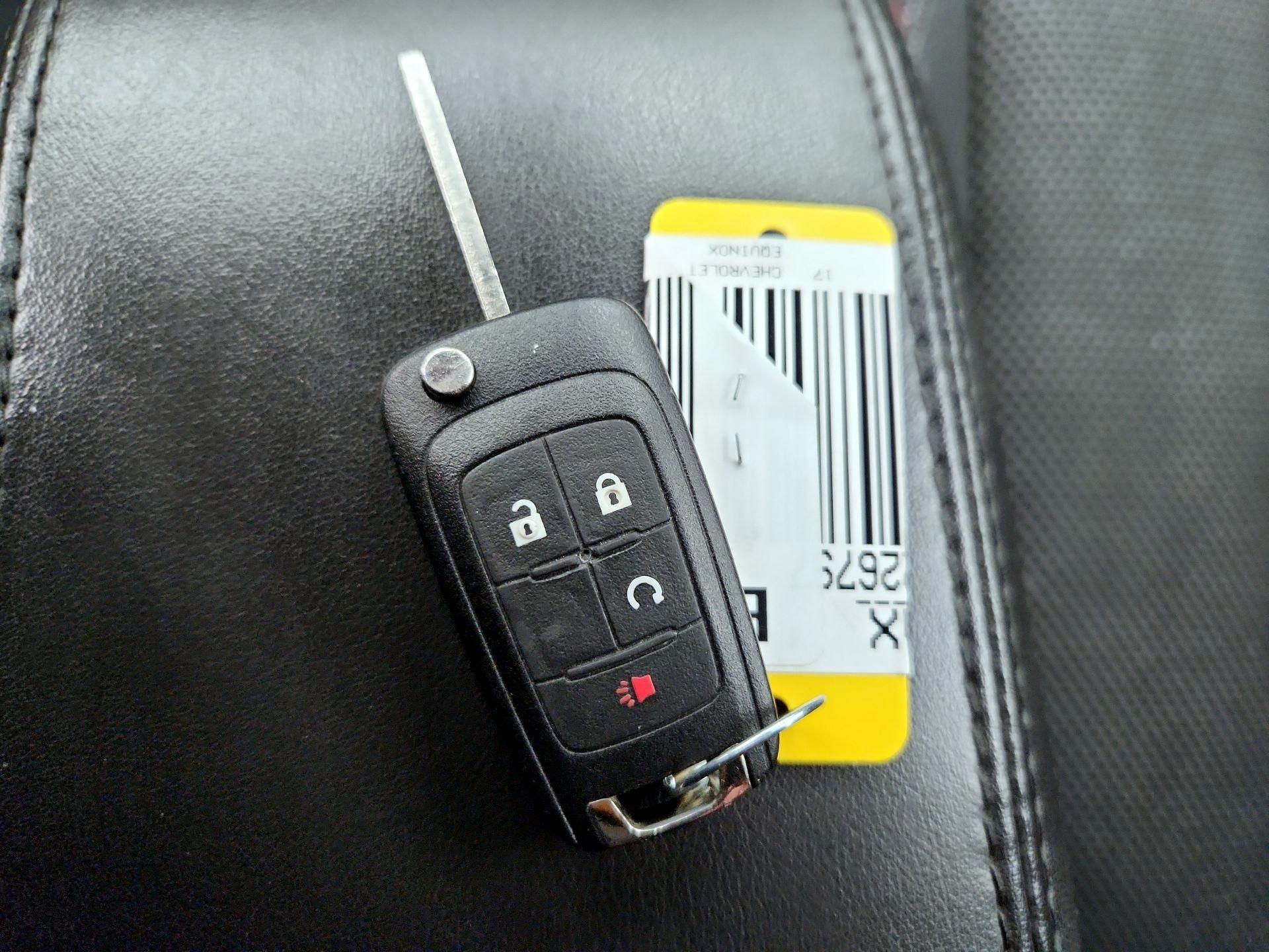 Thumbnail: 2017 Chevrolet Equinox - 20