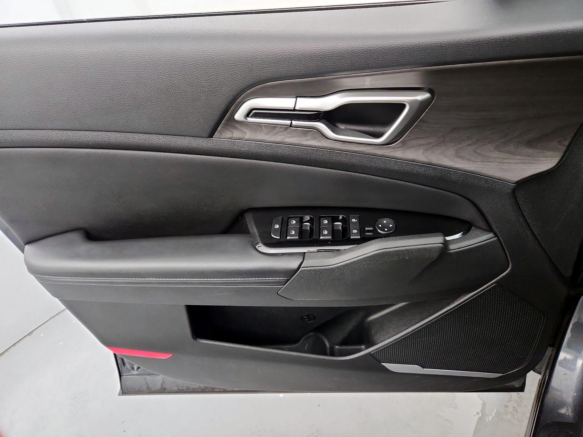 Thumbnail: 2023 Kia Sportage - 12