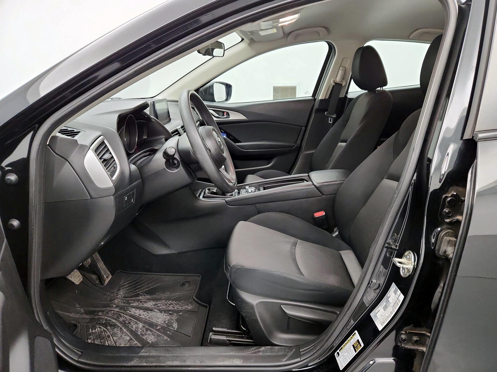 Thumbnail: 2017 Mazda Mazda3 - 11