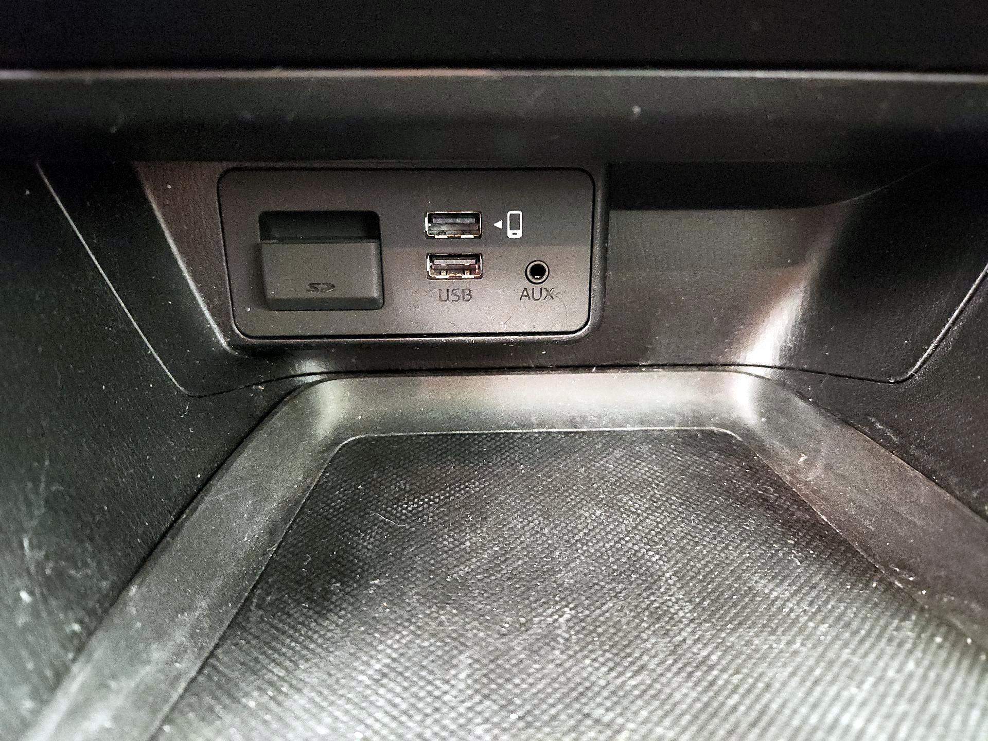 Thumbnail: 2017 Mazda Mazda3 - 18