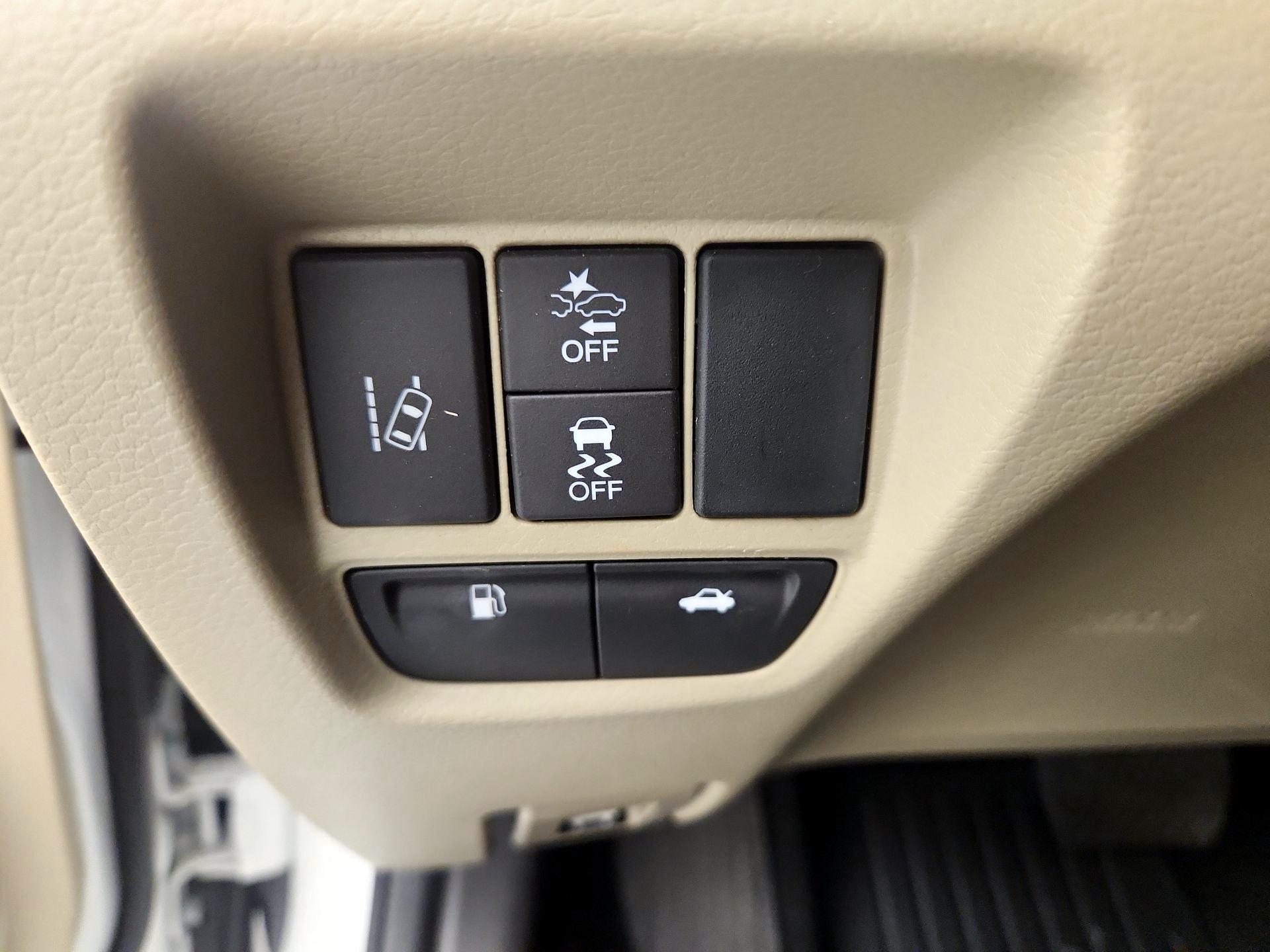 Thumbnail: 2018 Acura TLX - 13